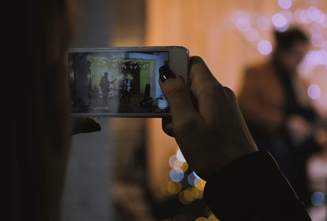 How to Rotate, Enlarge And Adjust Videos On iPhone - trade.com.au