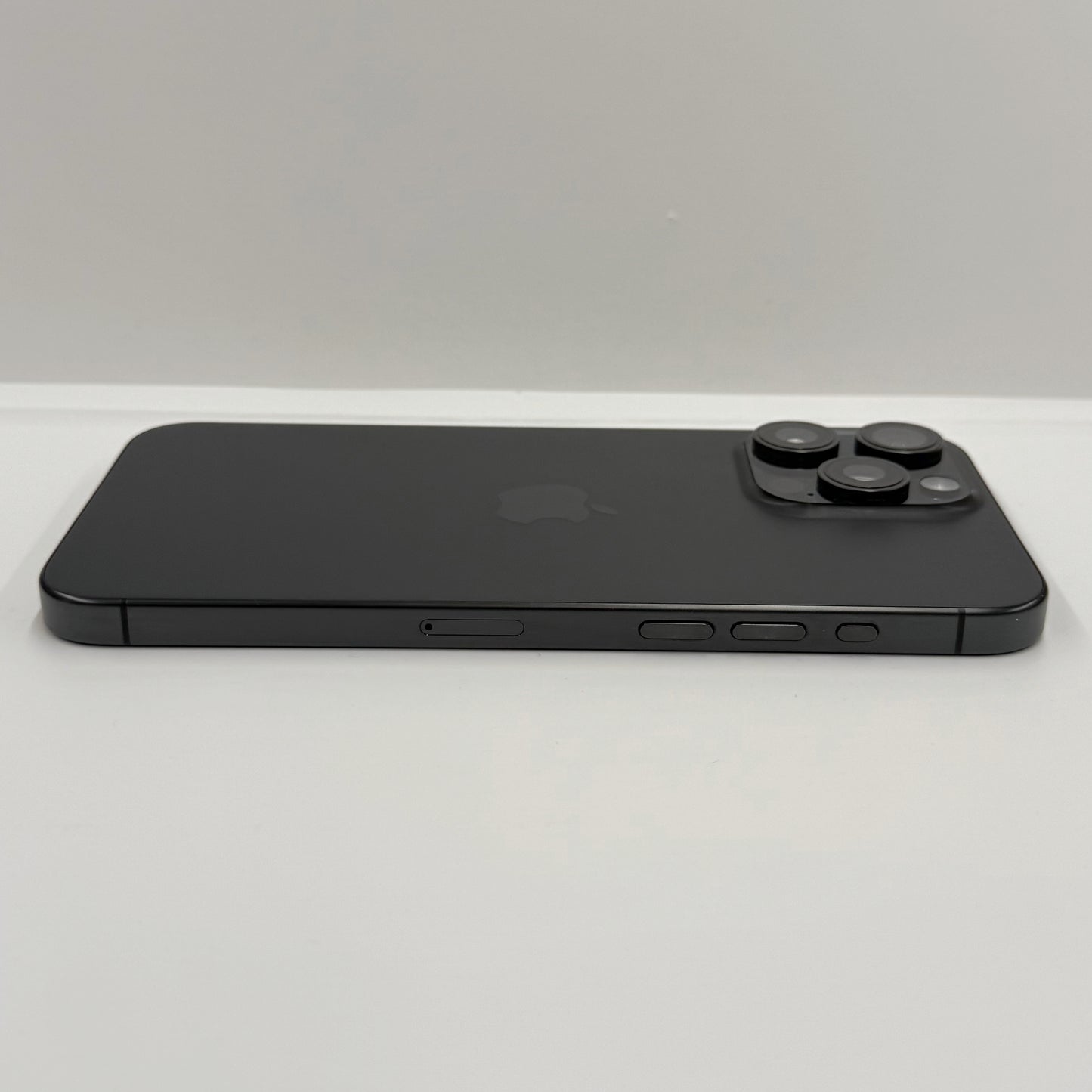 iPhone 15 Pro Max 256GB Black Titanium T8116