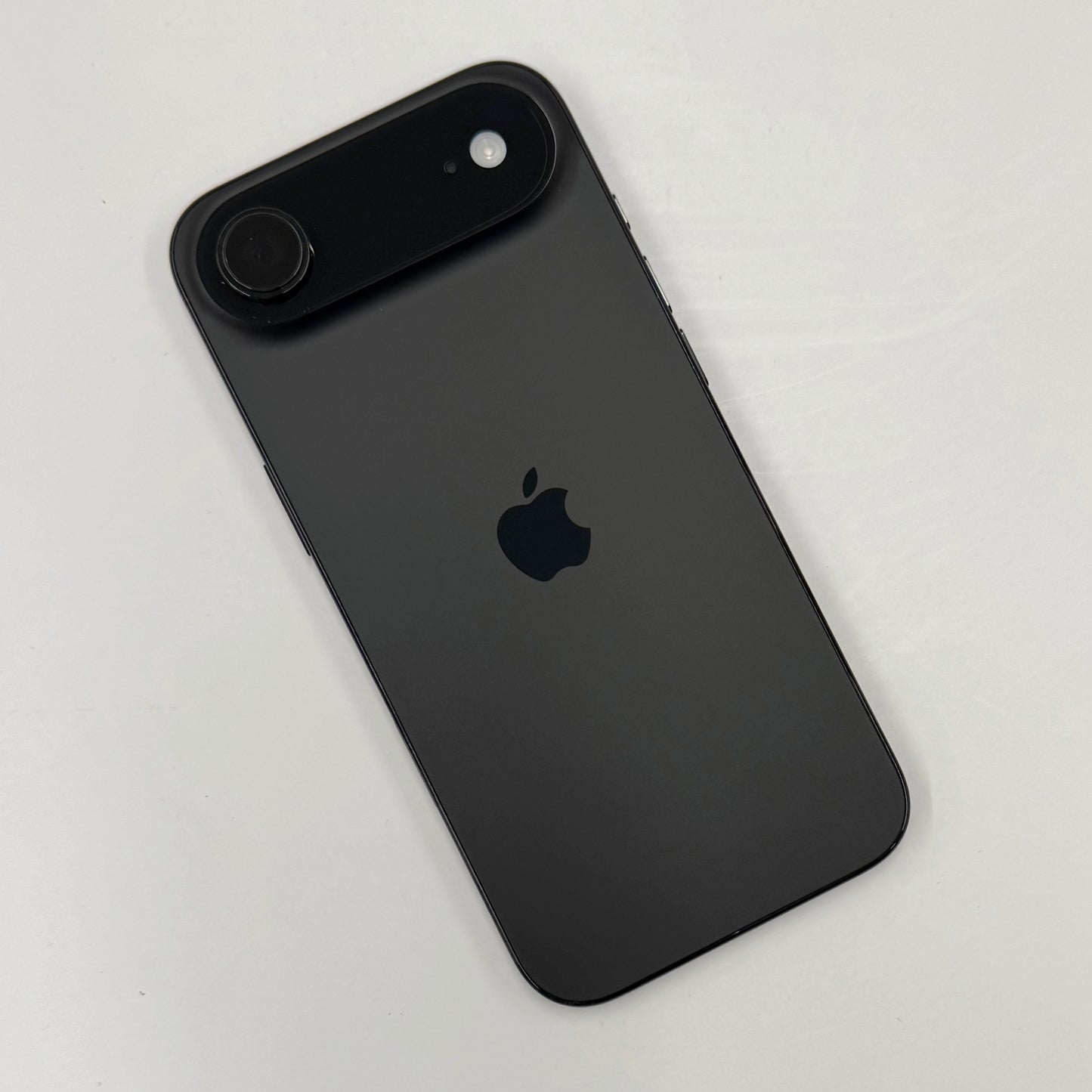 iPhone 17 Air 256GB Black T8230