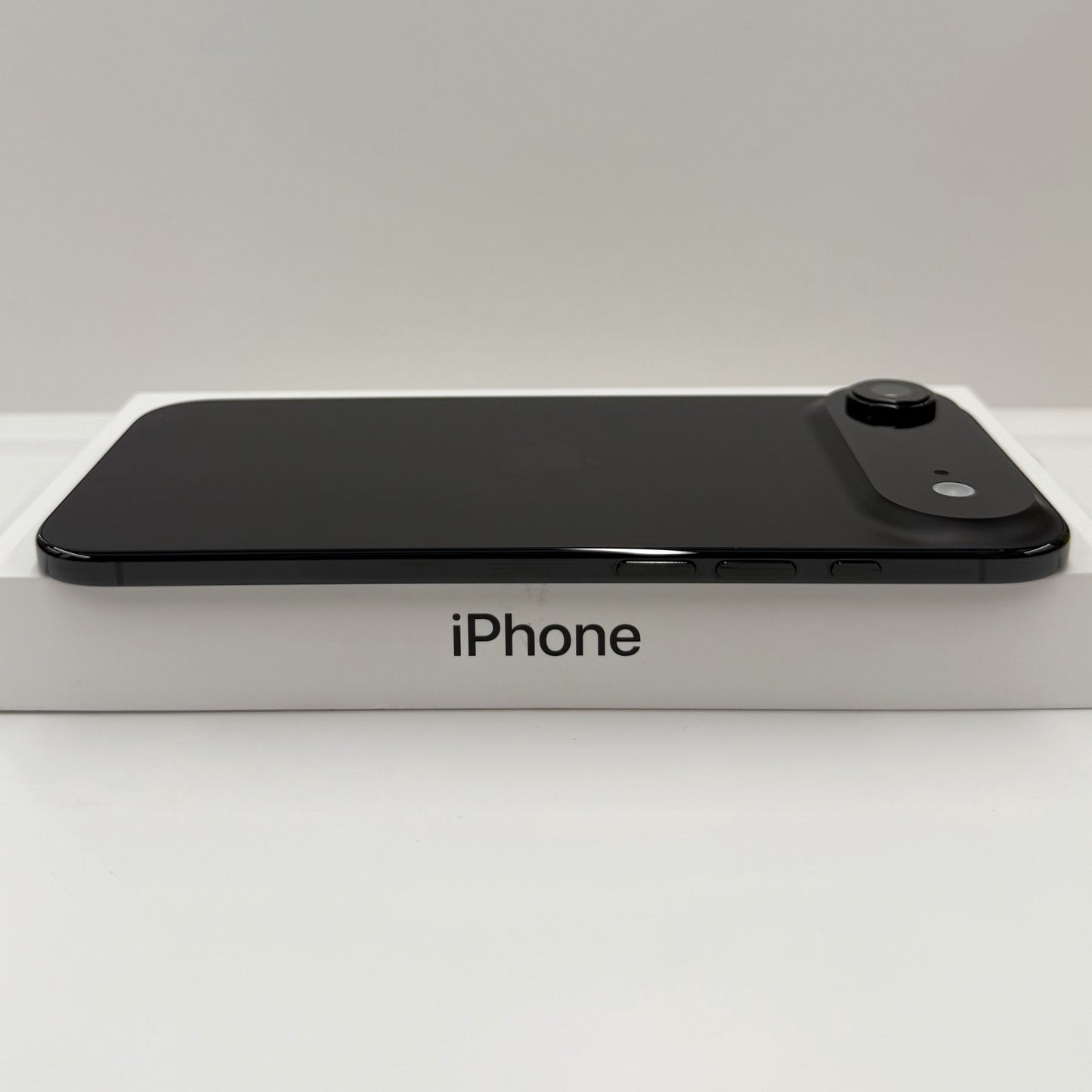 iPhone 17 Air 256GB Black T8230