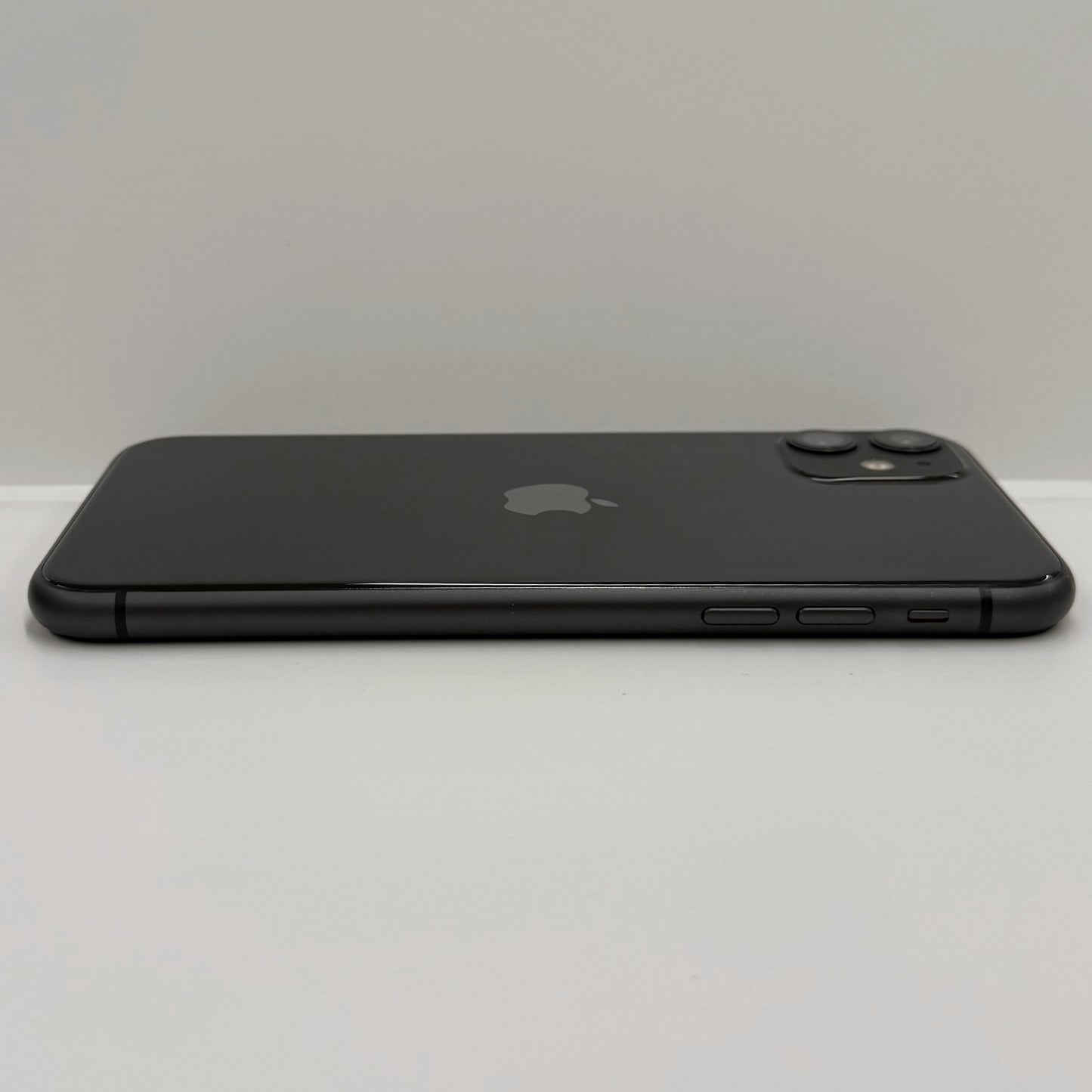 iPhone 11 64GB Black T8238