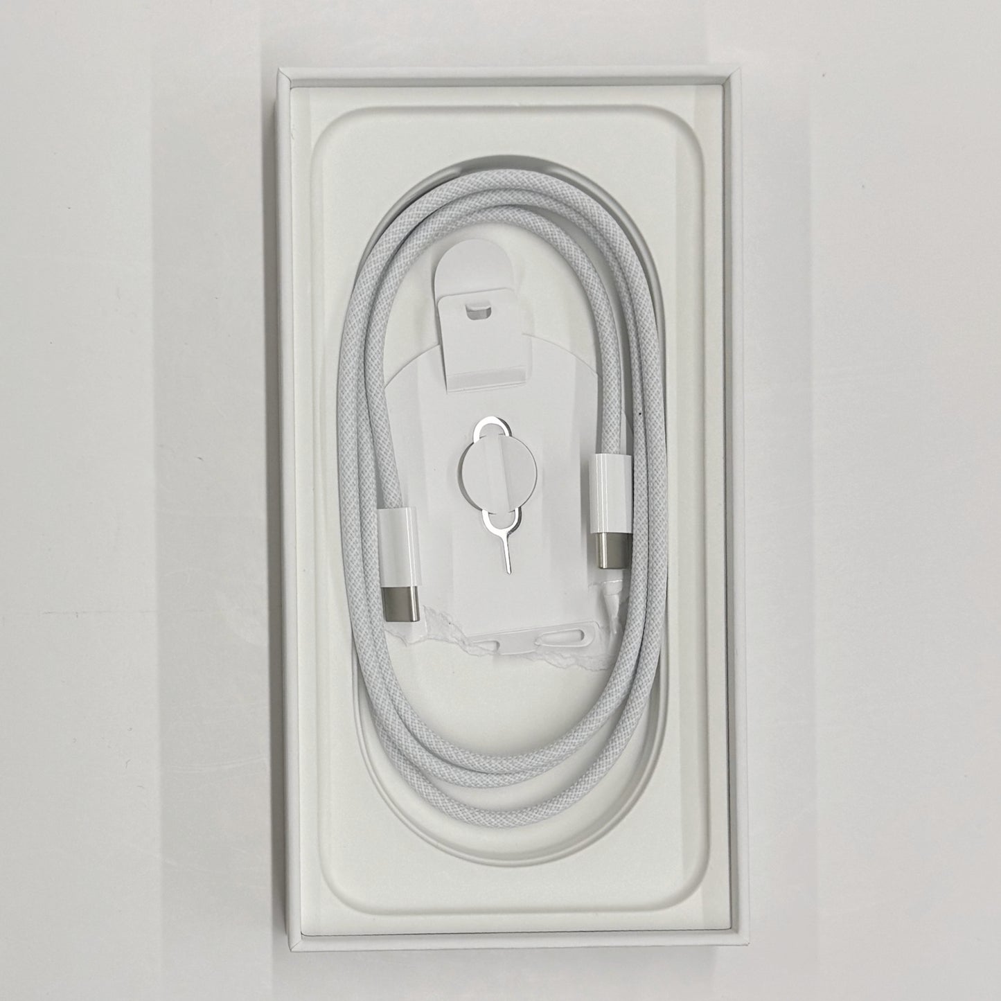 iPhone 16e 128GB White T8092
