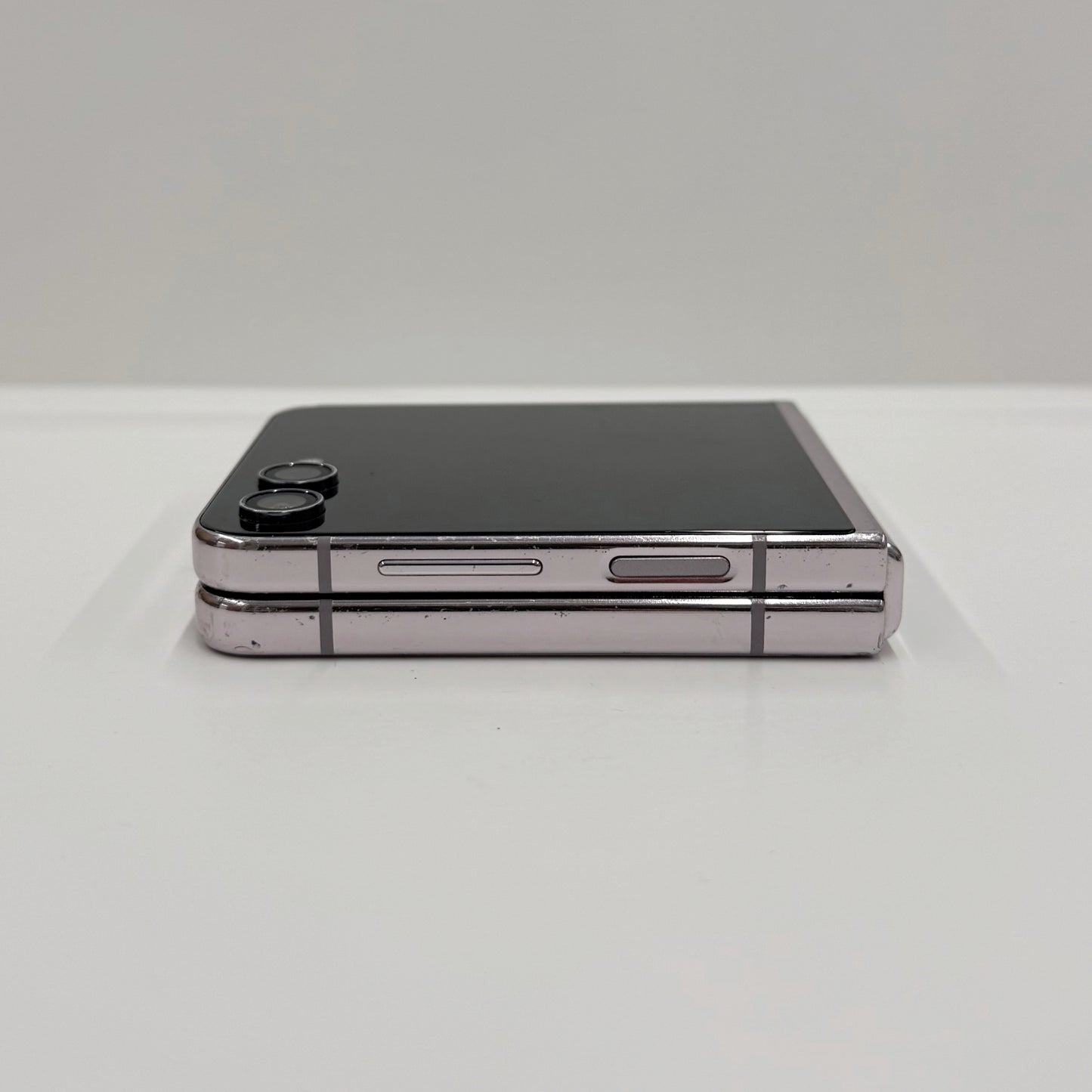 Samsung Galaxy Z Flip 5 256GB Lavender T8107