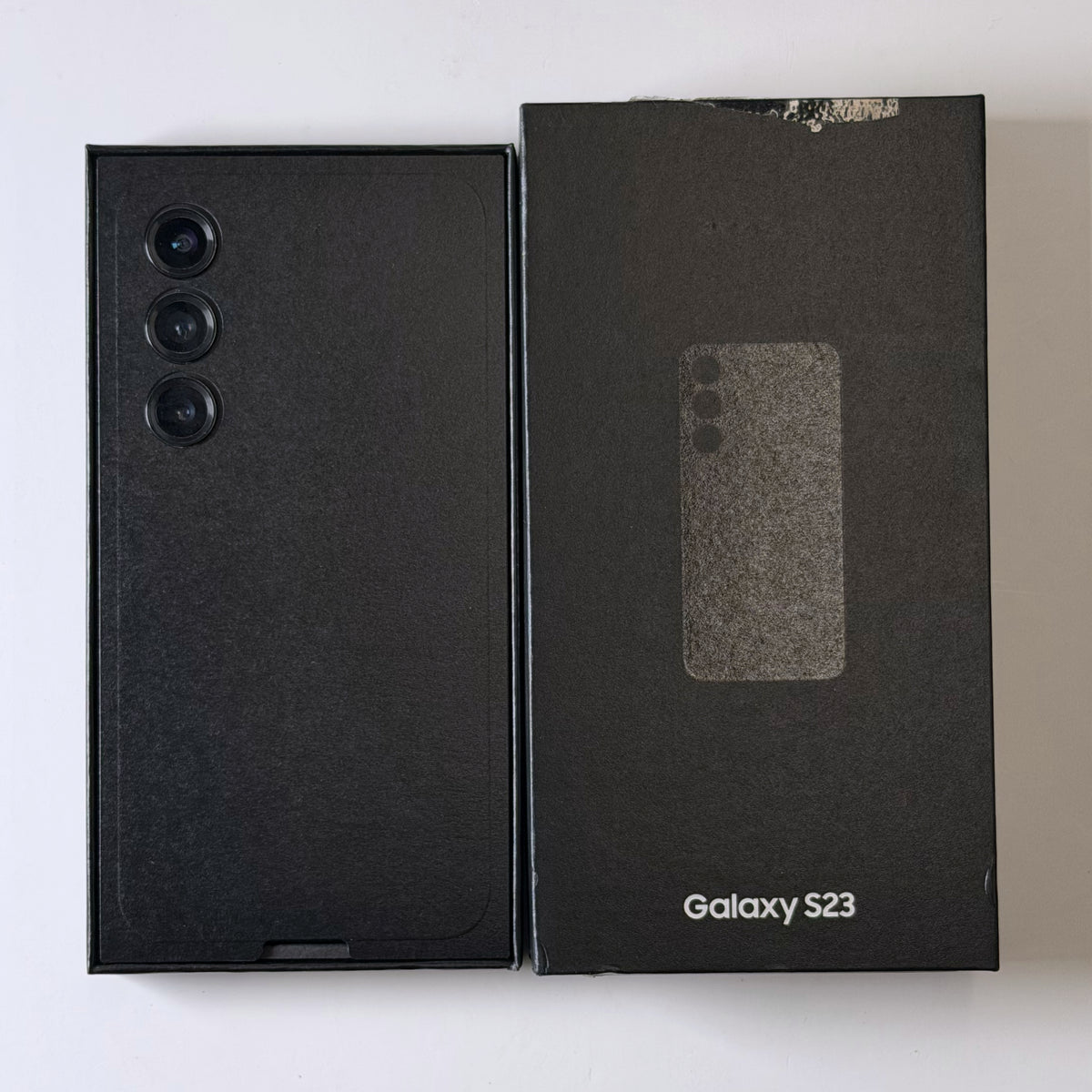 Samsung Galaxy S23 128GB Phantom Black A Grade 90% Battery T8768