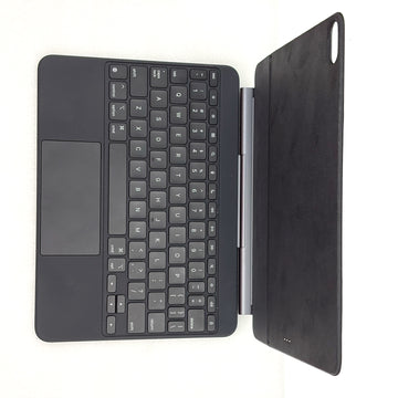 Preowned Apple Magic Keyboard for iPad Air 11 inch/10.9/4th 5th Gen - Black - T8611