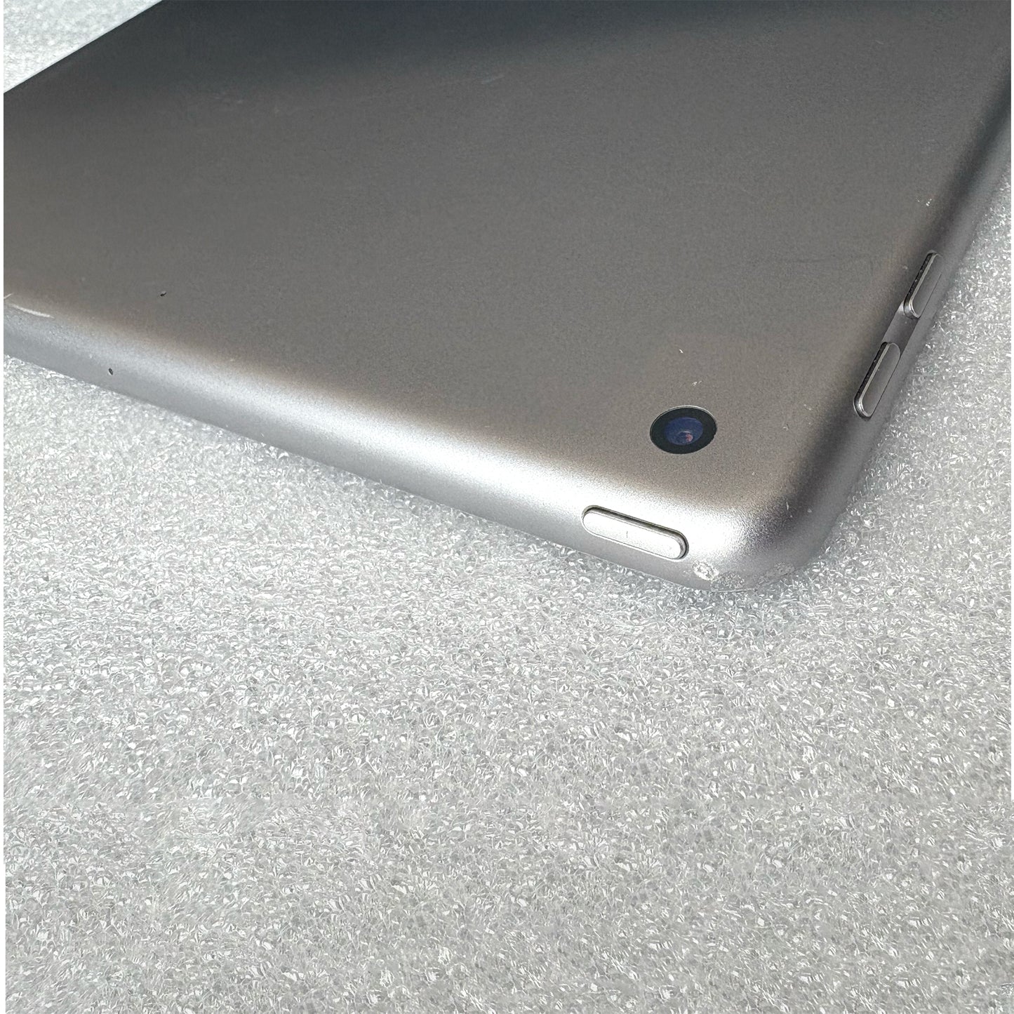 iPad 9.7 (2017) 5th Gen 128GB Space Grey - T8258