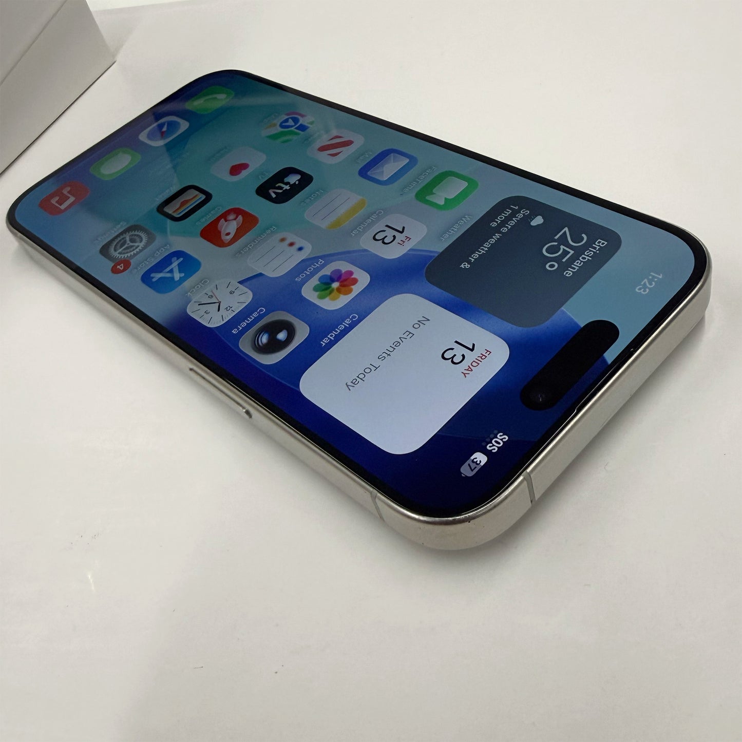 iPhone 15 Pro 256GB White Titanium T8497