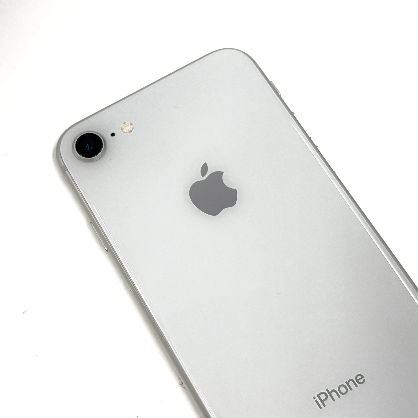 iPhone 8 64GB Silver T8205 - trade.com.au the best 2nd hand phone provider in Australia