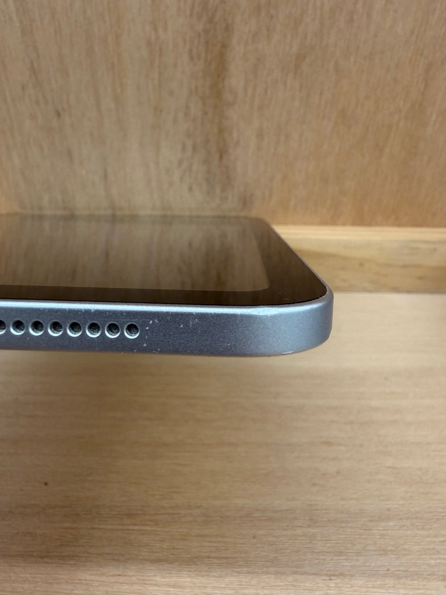 iPad 10th Gen 2022 10.9" - trade.com.au