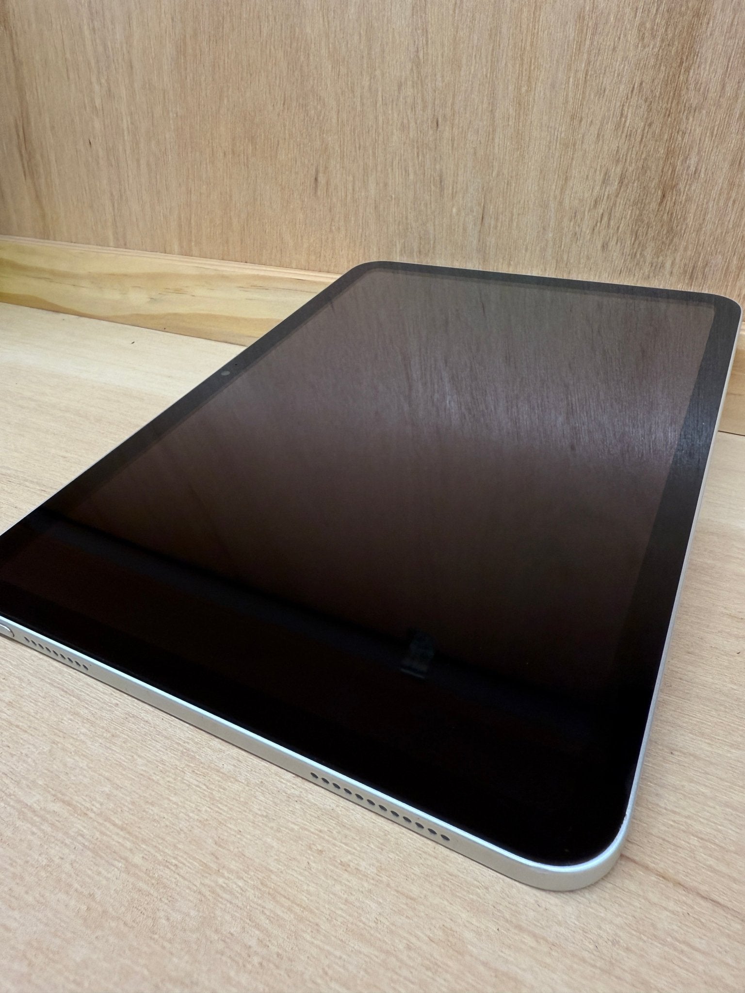 iPad 10th Gen 2022 10.9" - trade.com.au
