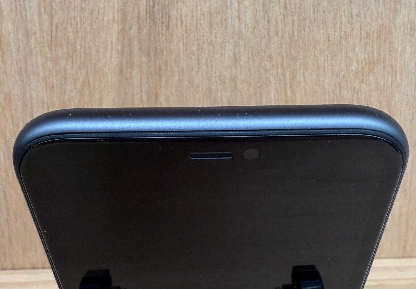 iPhone 11 - trade.com.au