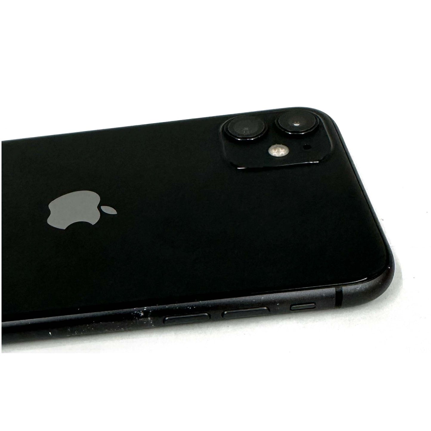 iPhone 11 - trade.com.au