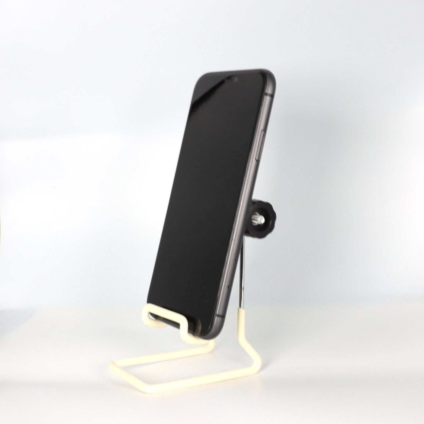 iPhone 11 - trade.com.au