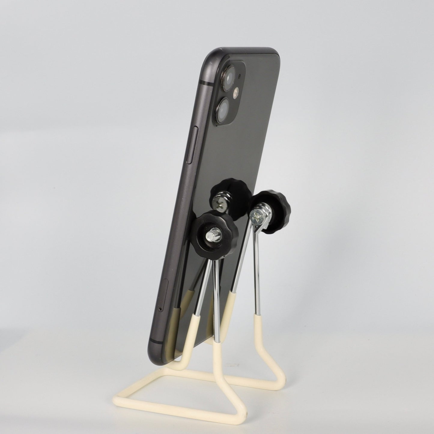 iPhone 11 - trade.com.au