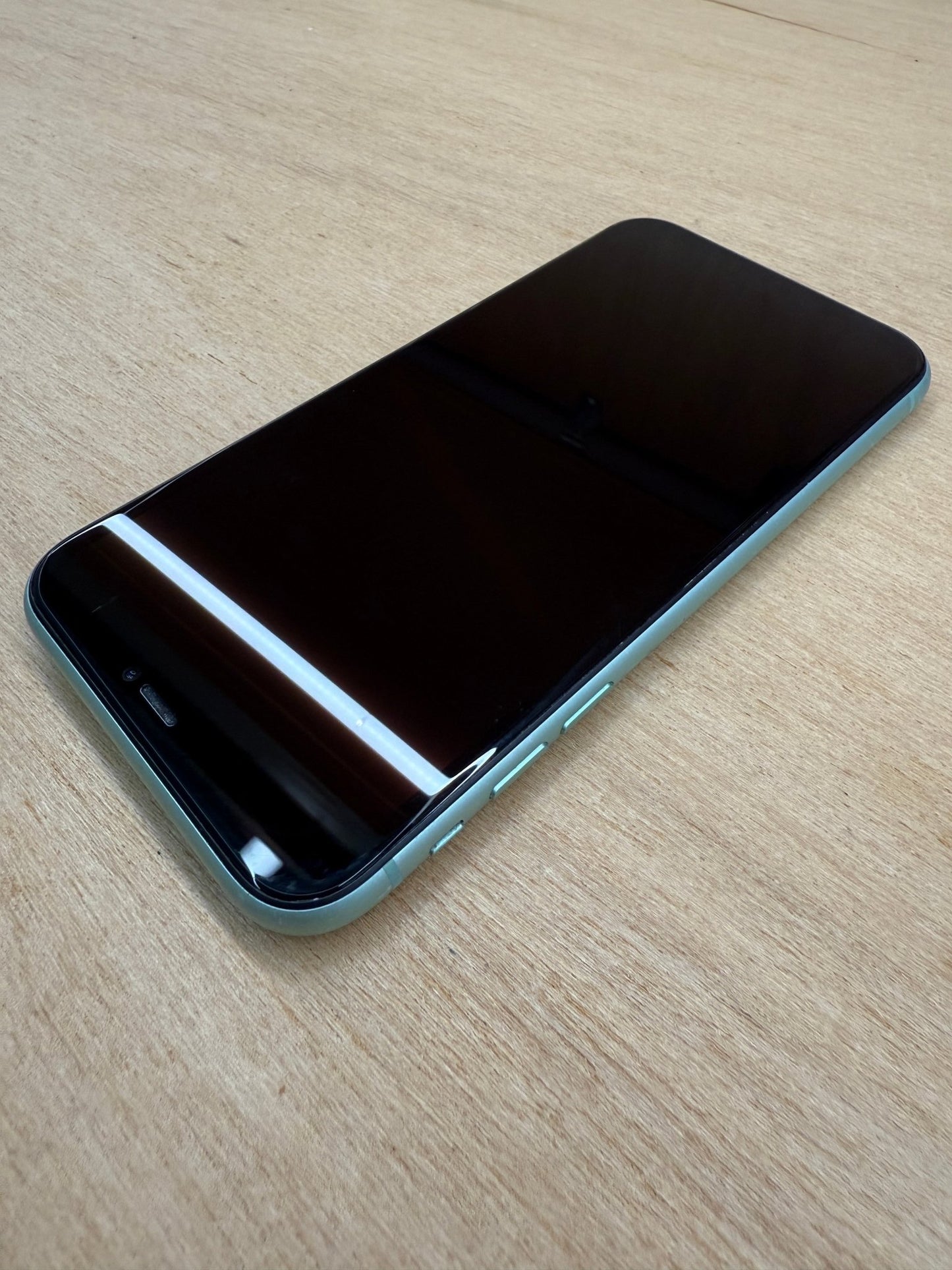 iPhone 11 - trade.com.au