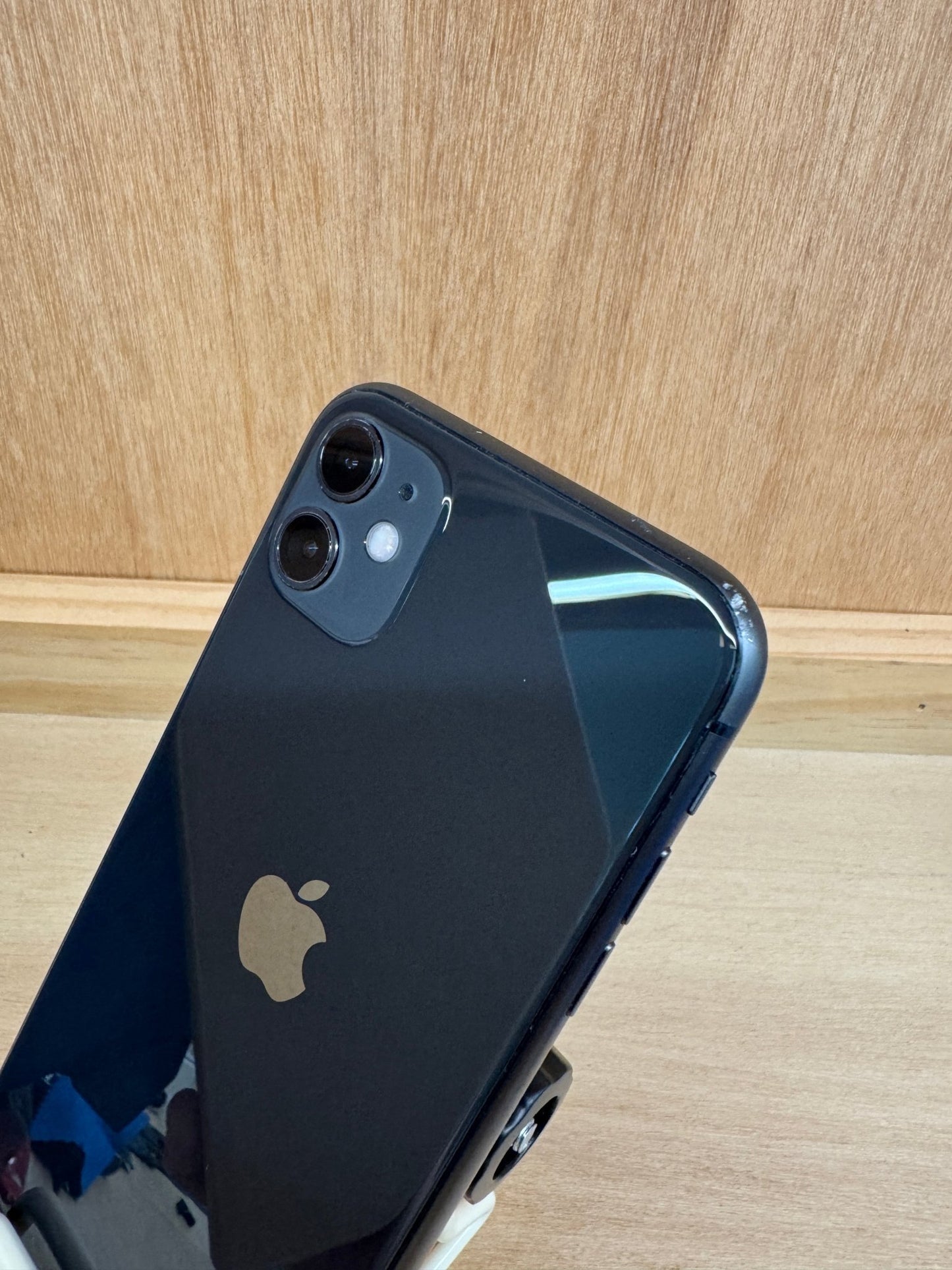 iPhone 11 - trade.com.au
