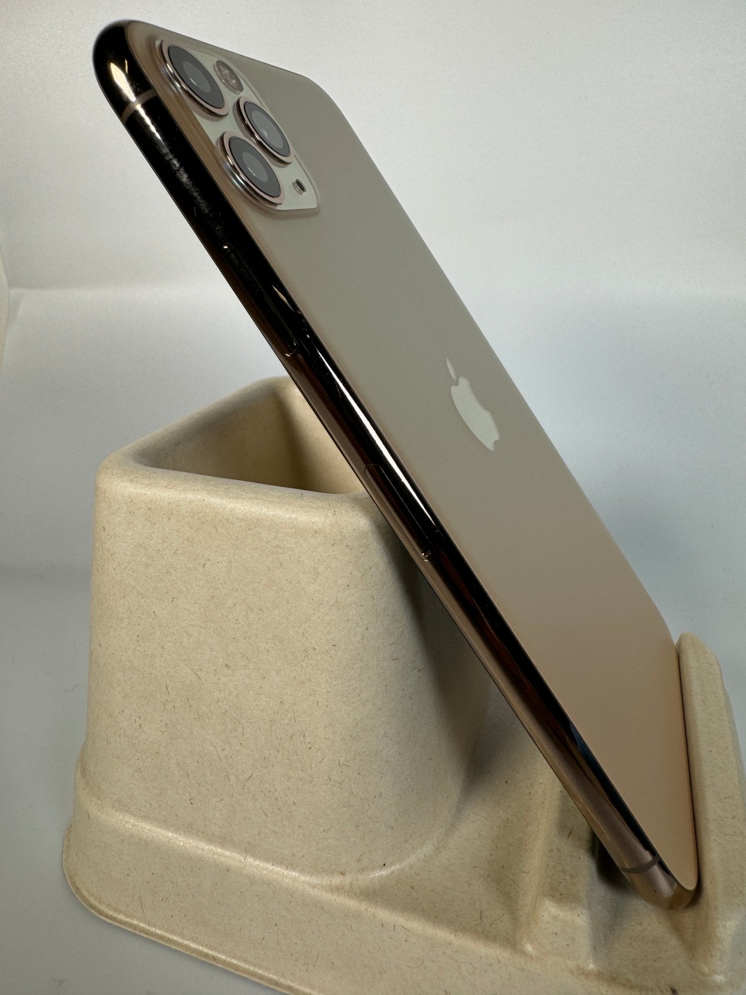 iPhone 11 Pro Max - trade.com.au