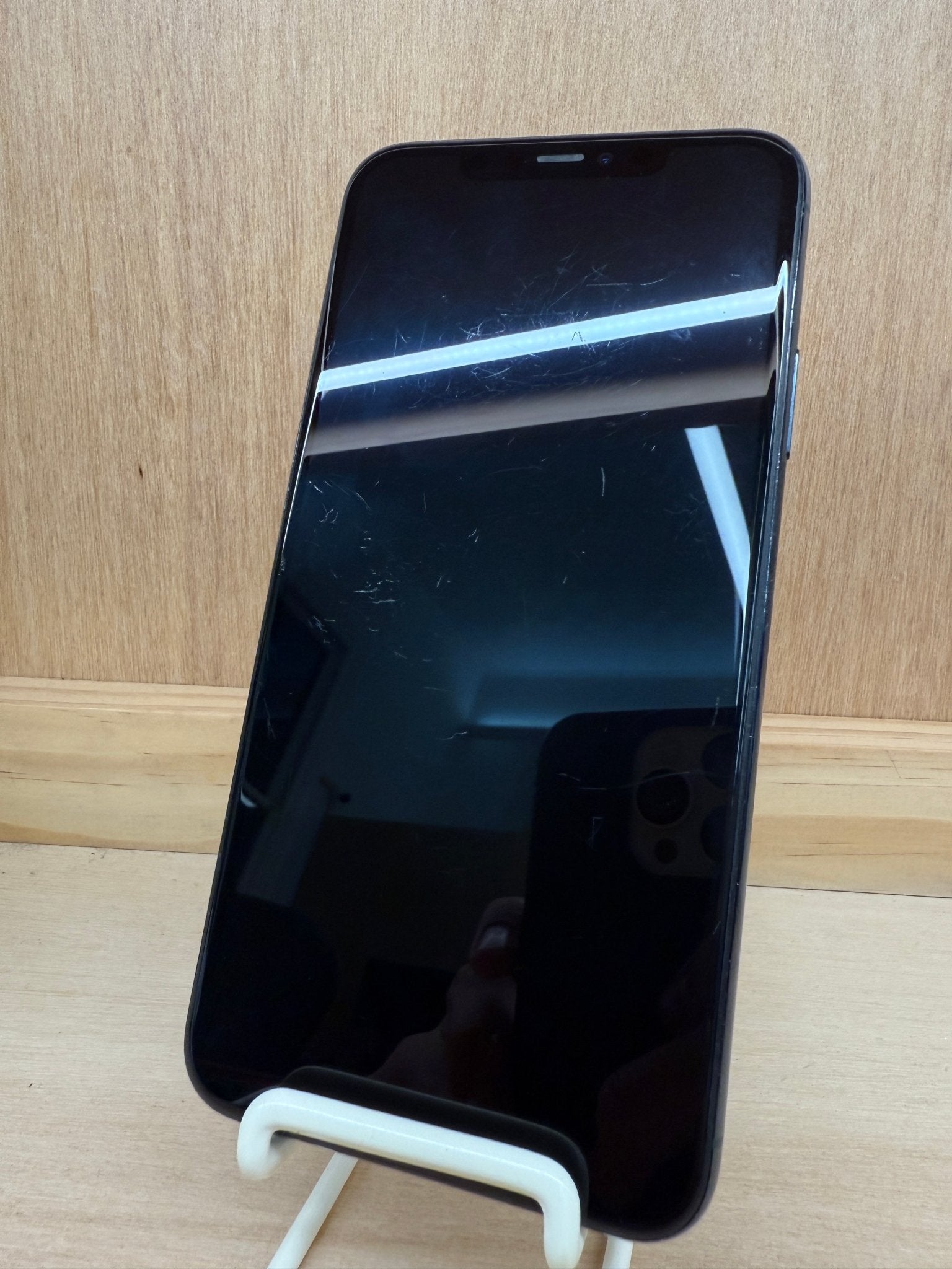 iPhone 11 Pro Max - trade.com.au