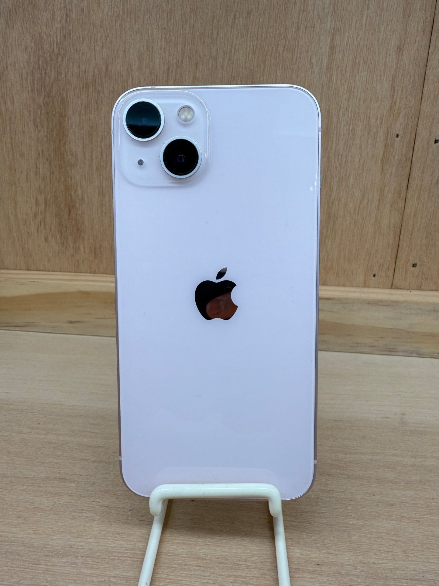 iPhone 13 - trade.com.au