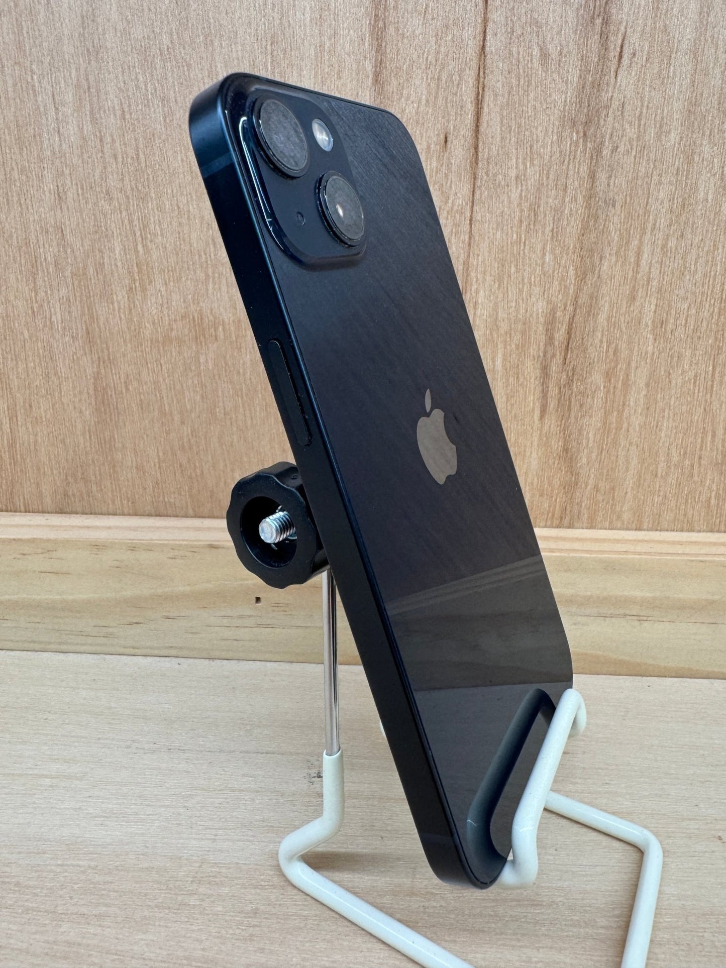 iPhone 13 - trade.com.au