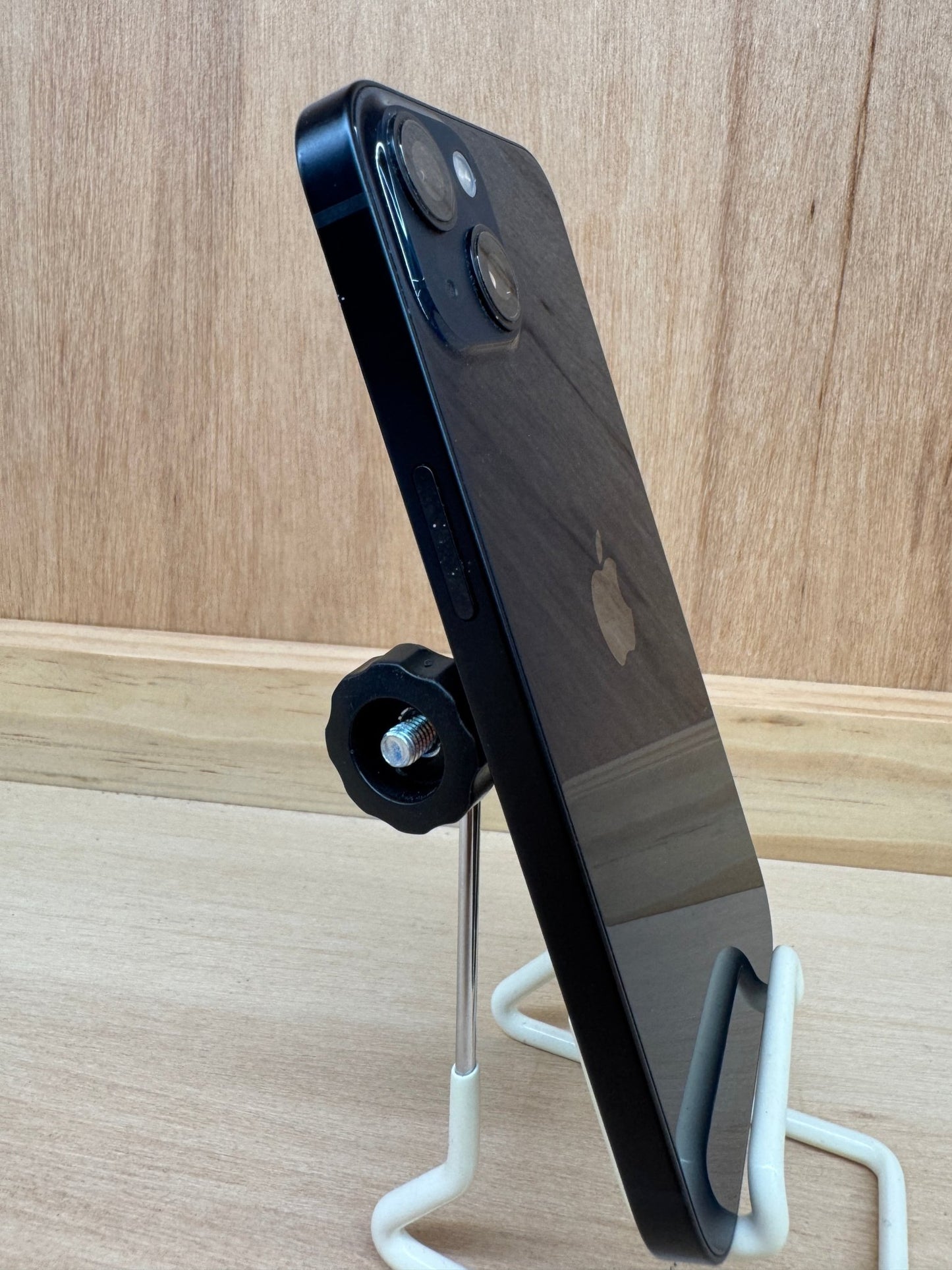iPhone 13 - trade.com.au