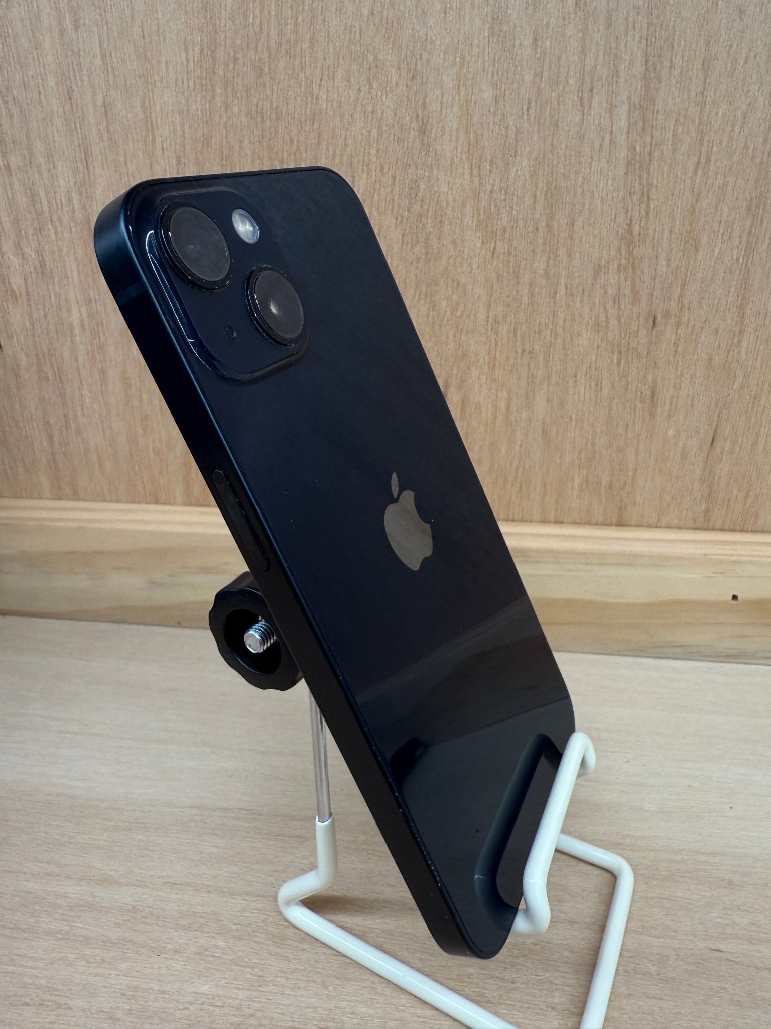 iPhone 13 - trade.com.au