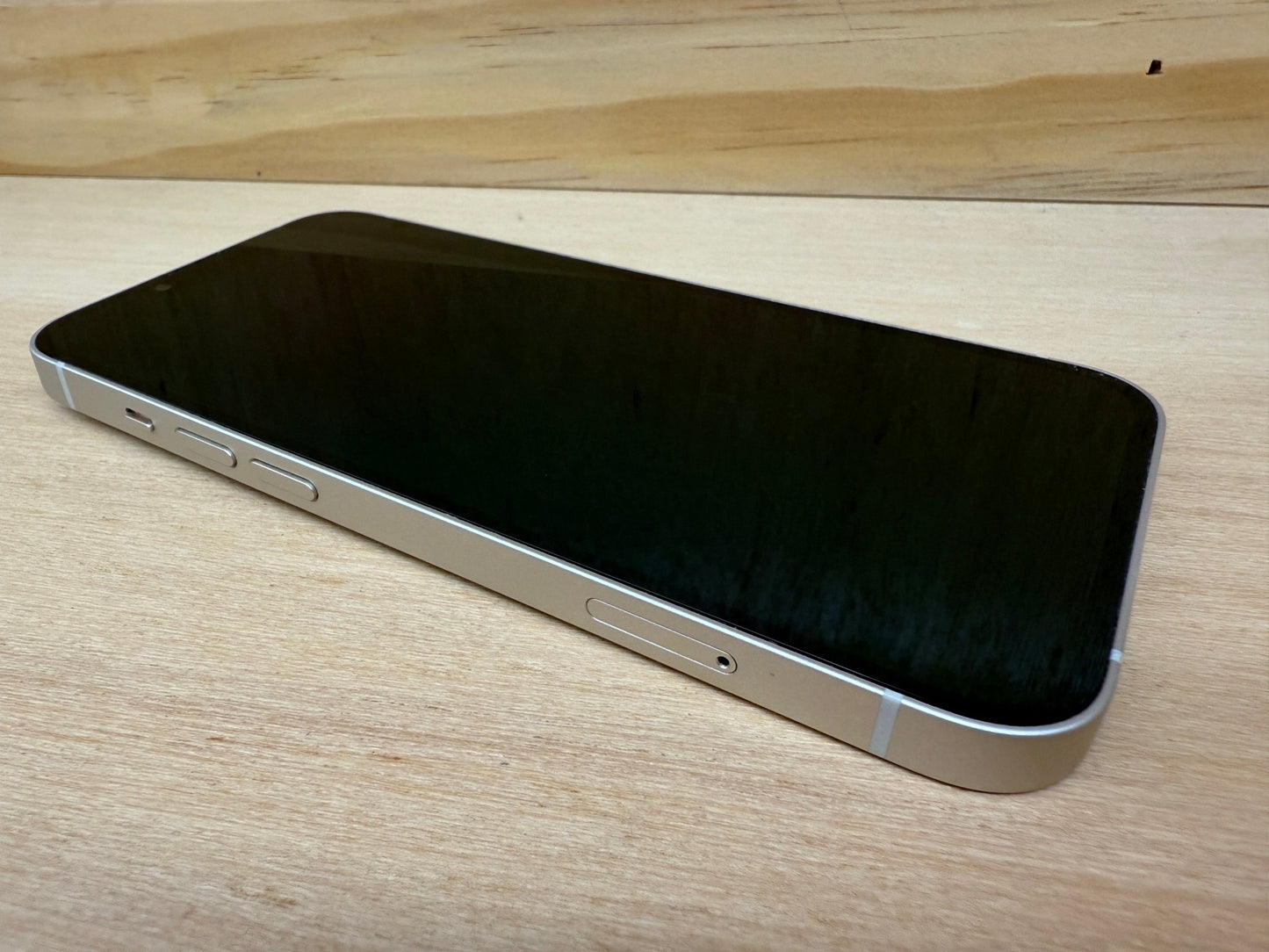 iPhone 13 - trade.com.au