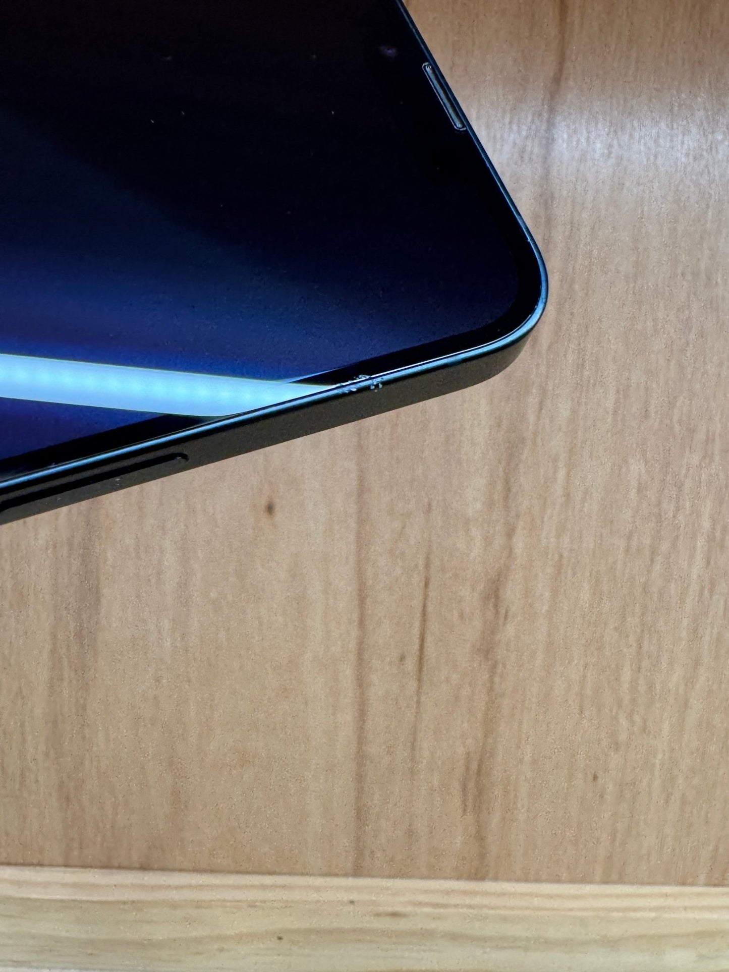 iPhone 13 - trade.com.au