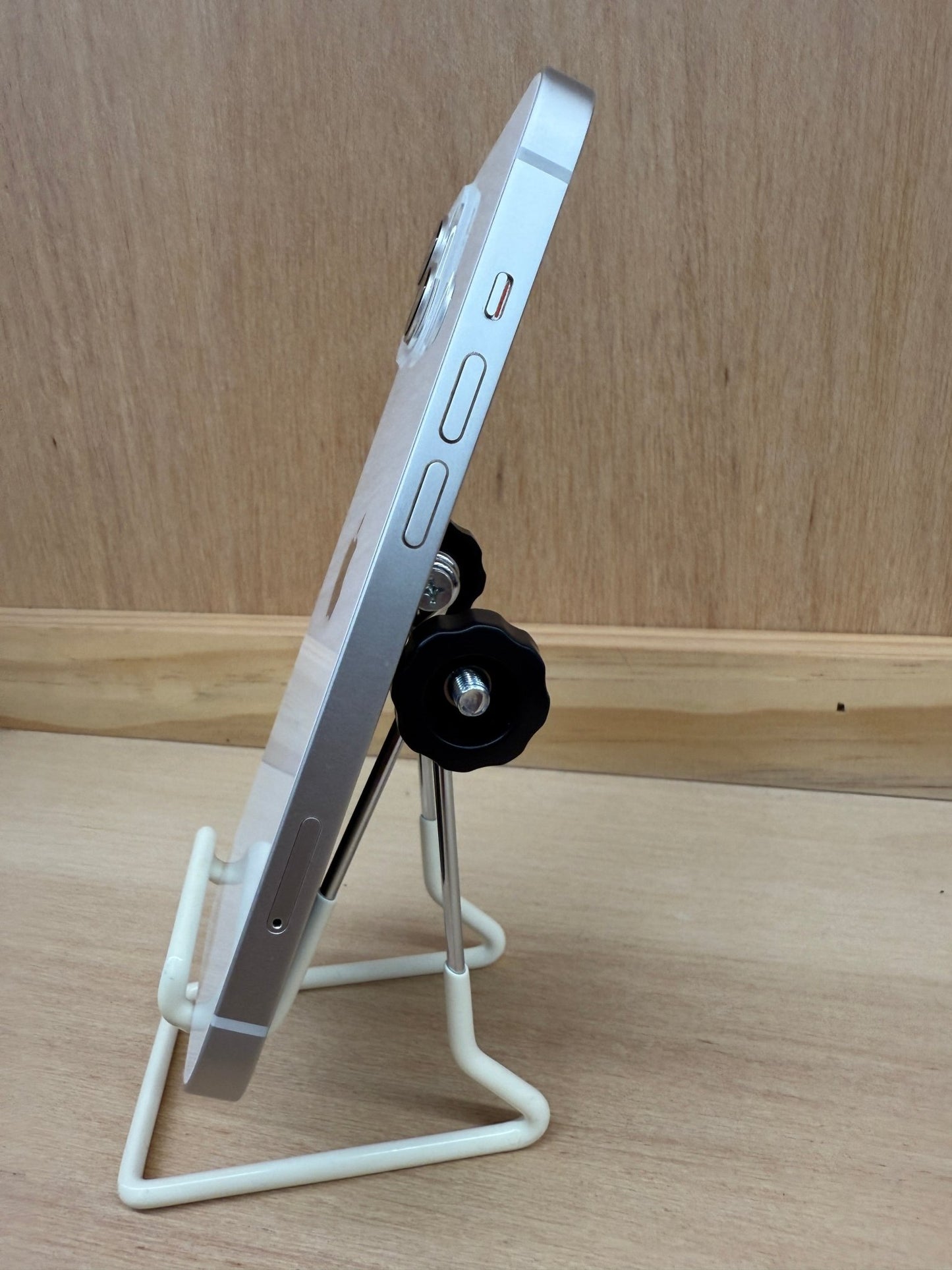 iPhone 13 - trade.com.au