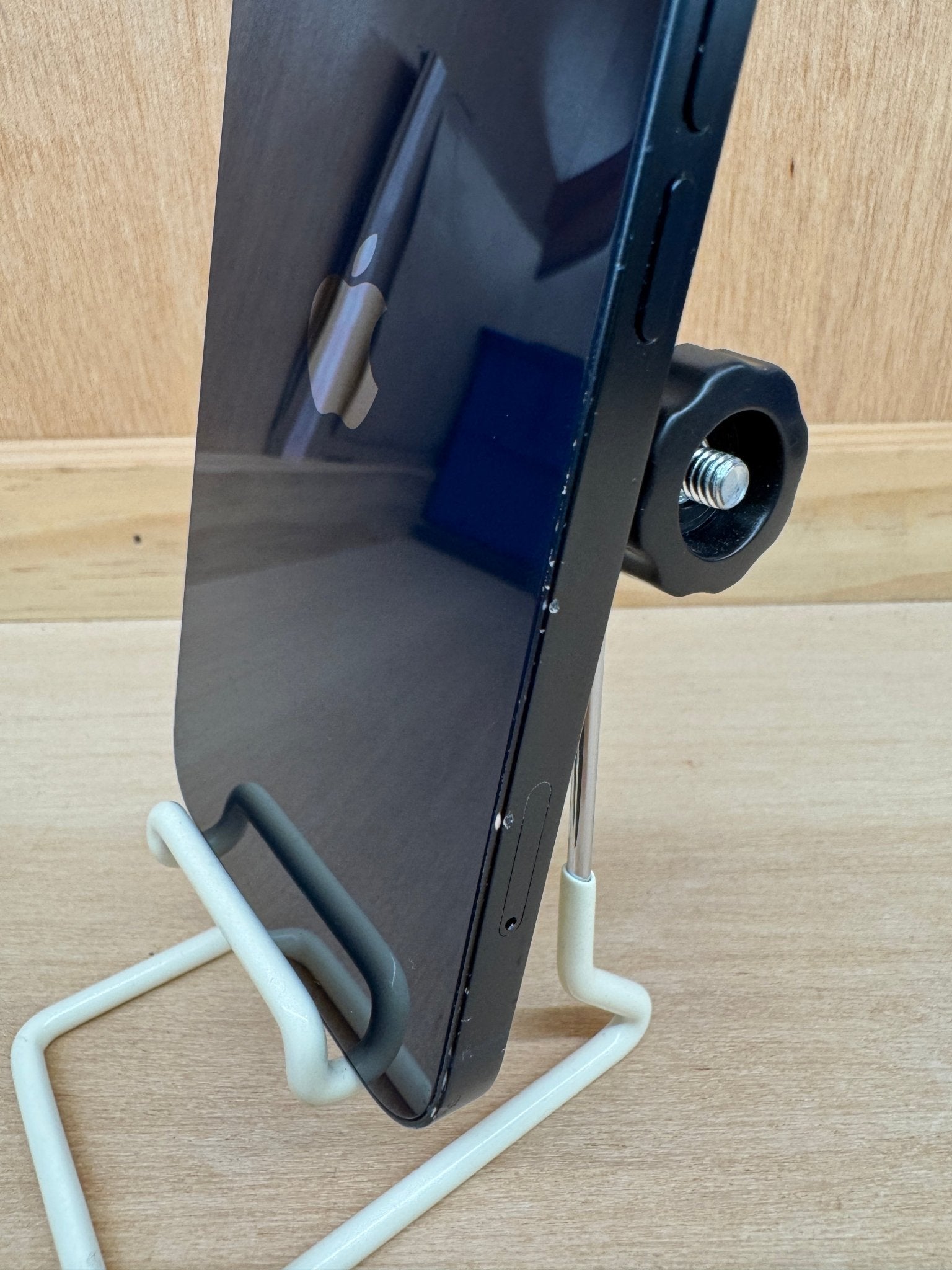 iPhone 13 - trade.com.au