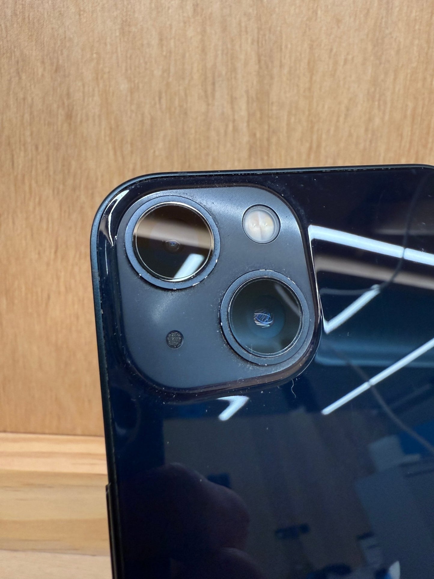 iPhone 13 - trade.com.au