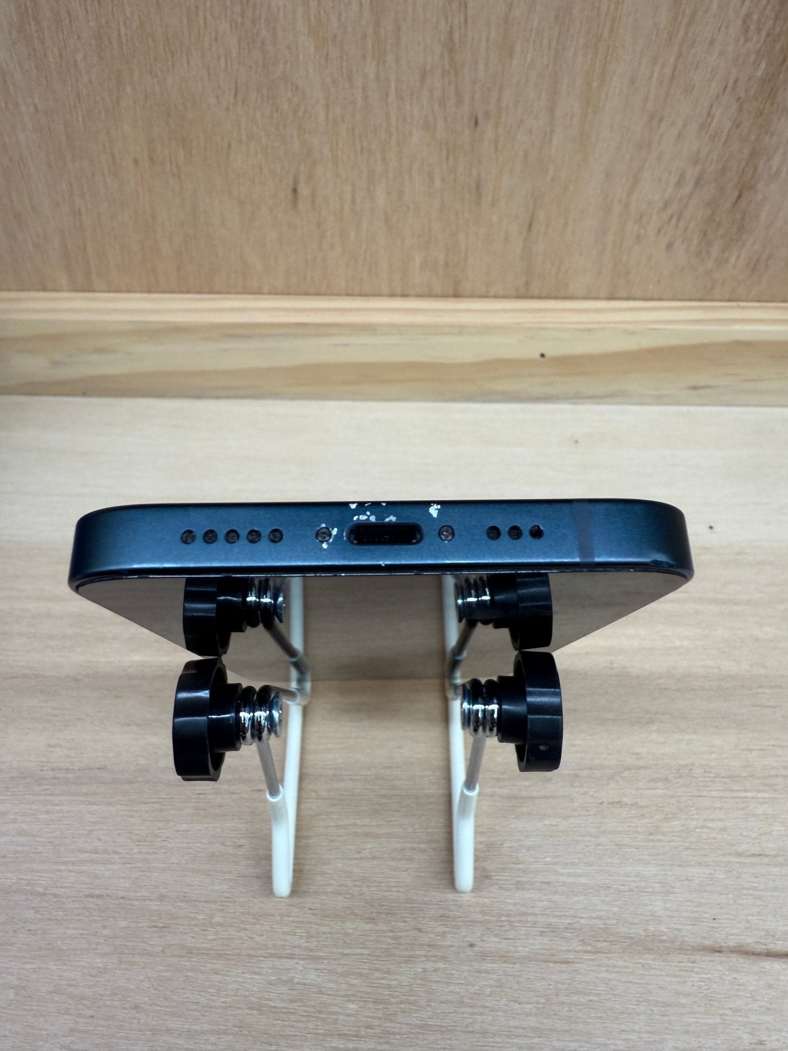 iPhone 13 - trade.com.au