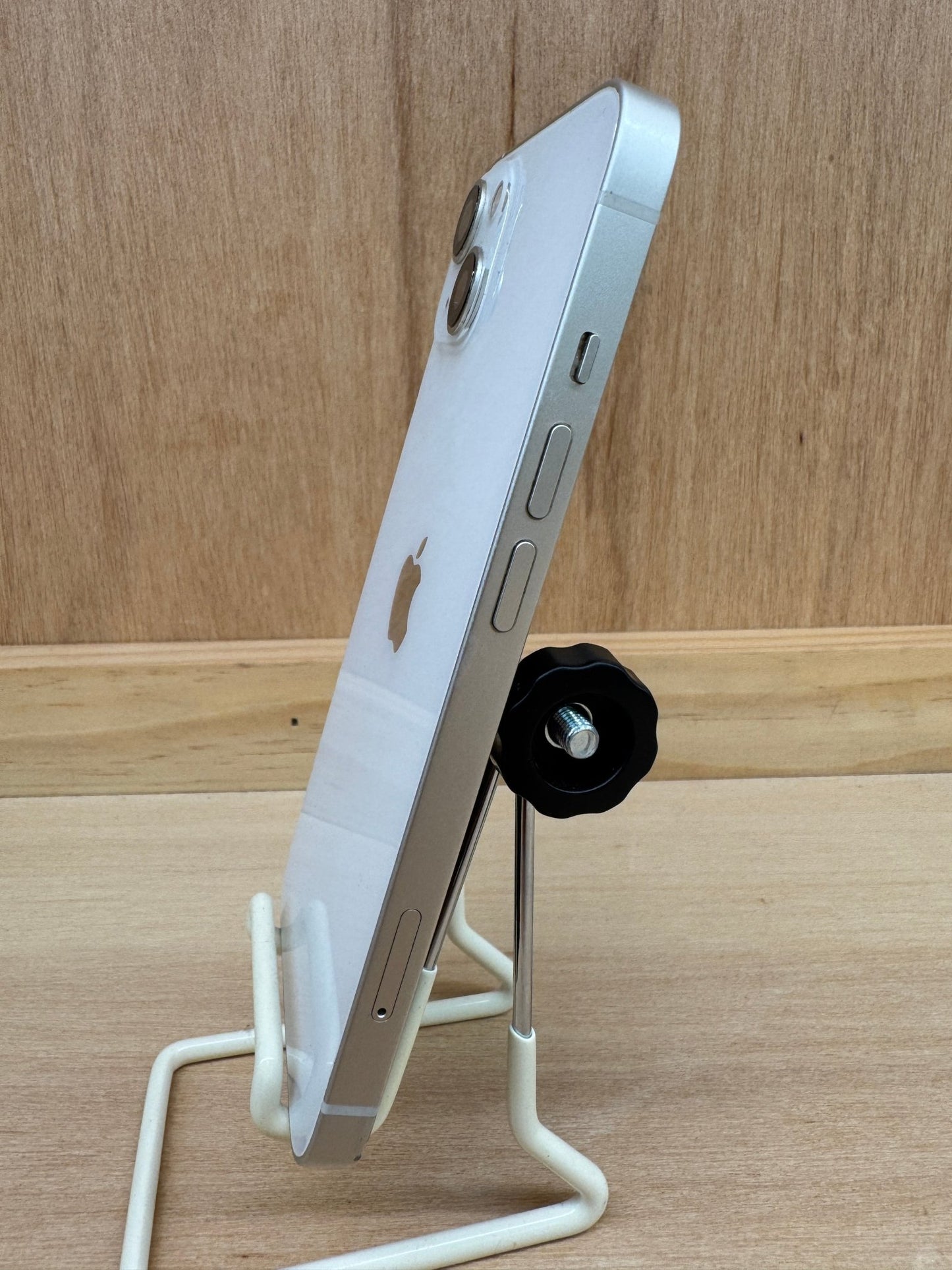 iPhone 13 - trade.com.au
