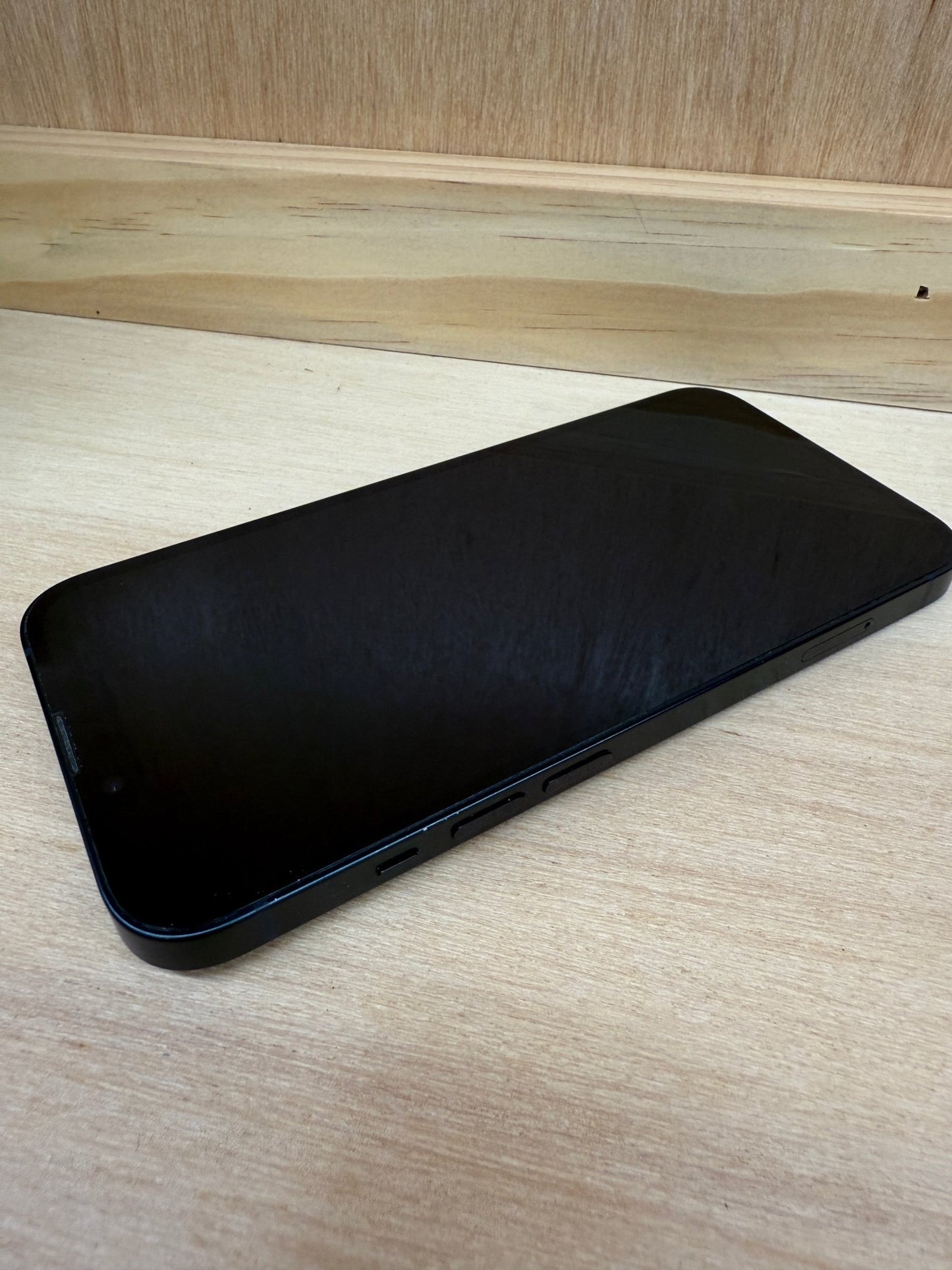 iPhone 13 - trade.com.au