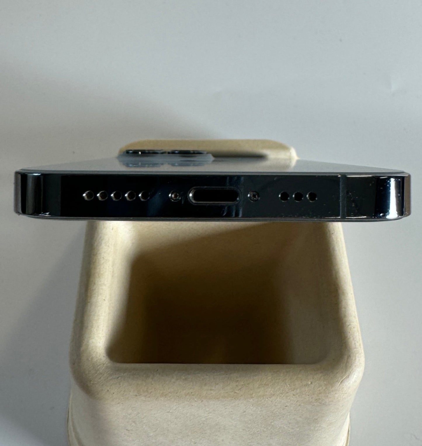 iPhone 13 Pro - trade.com.au