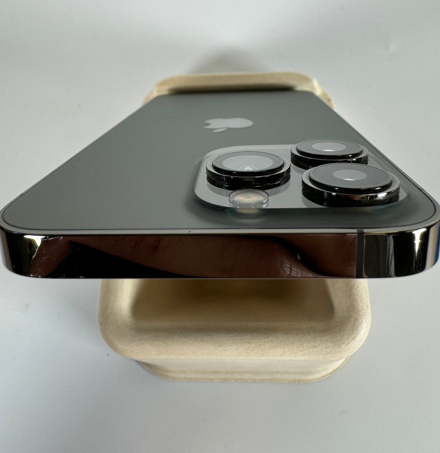 iPhone 13 Pro - trade.com.au