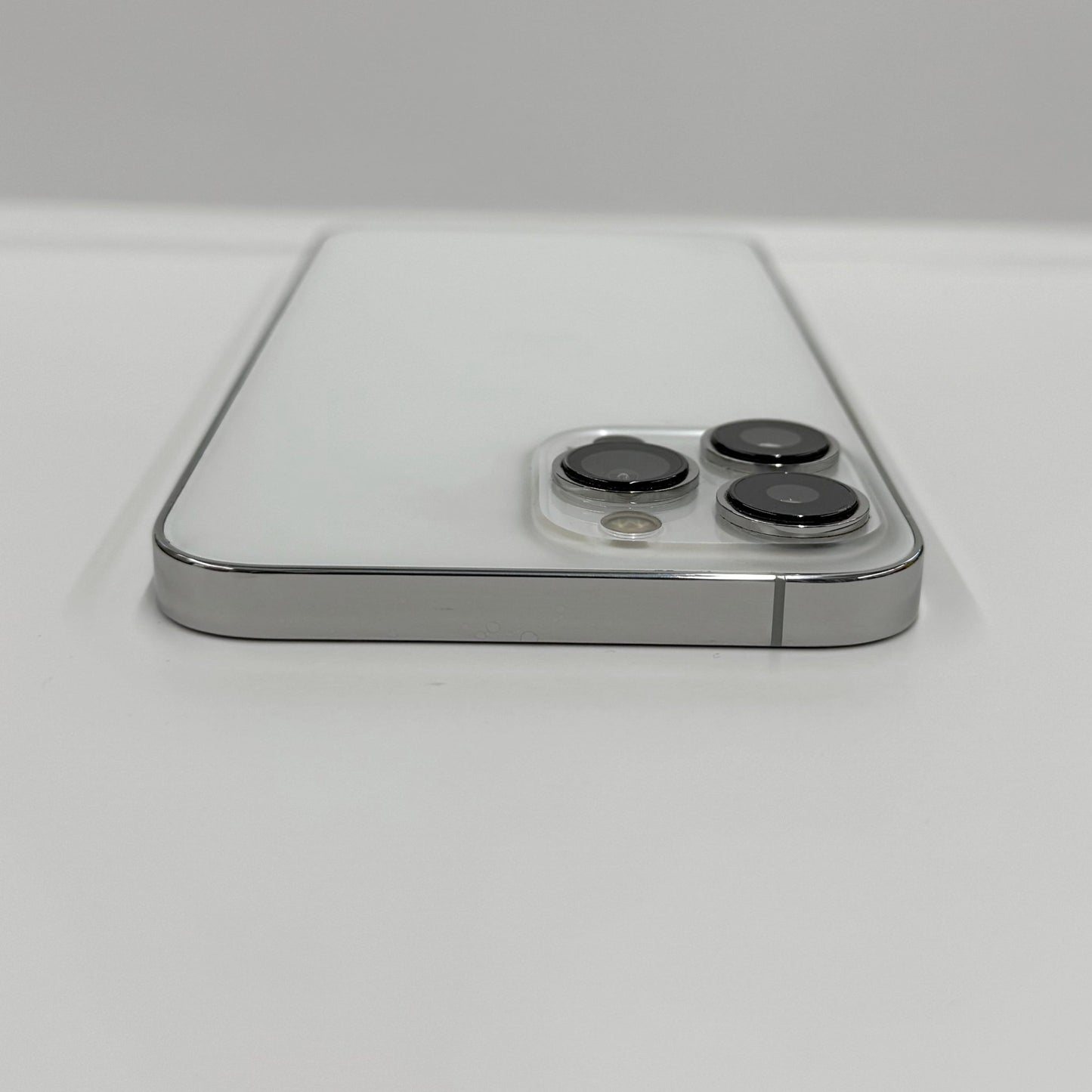 iPhone 13 Pro Max 256GB Silver T8080 - trade.com.au
