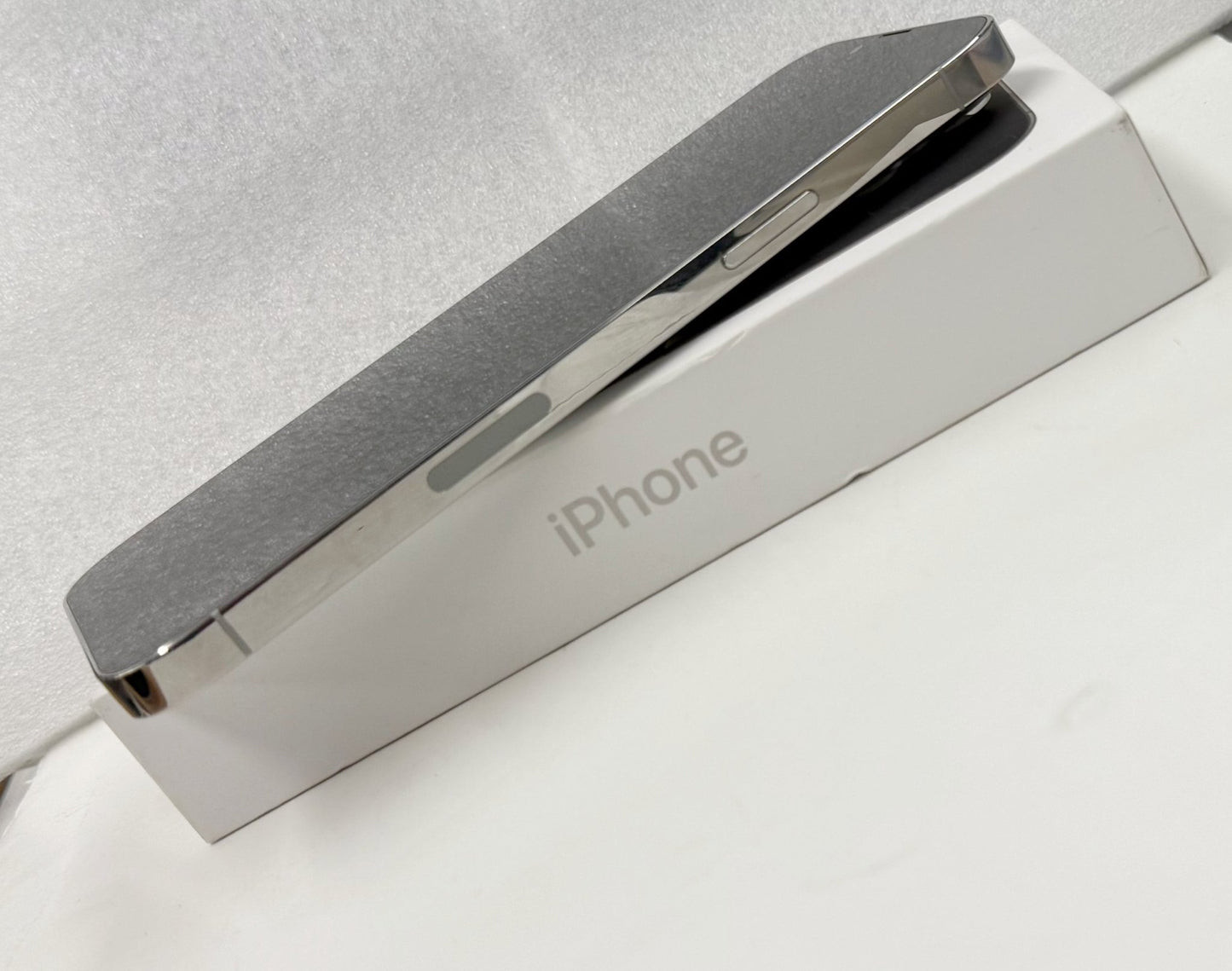 iPhone 13 Pro Max 512GB Silver - trade.com.au