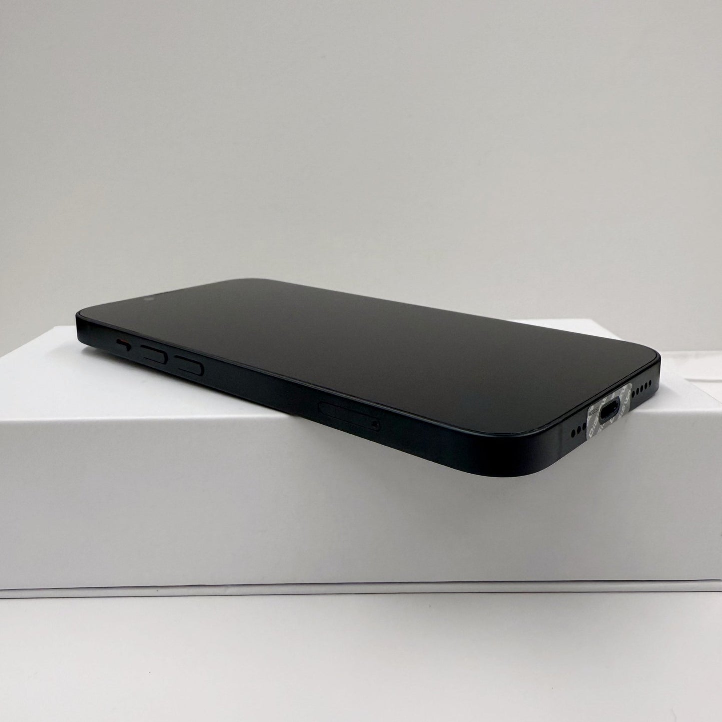 iPhone 14 256GB Midnight - trade.com.au