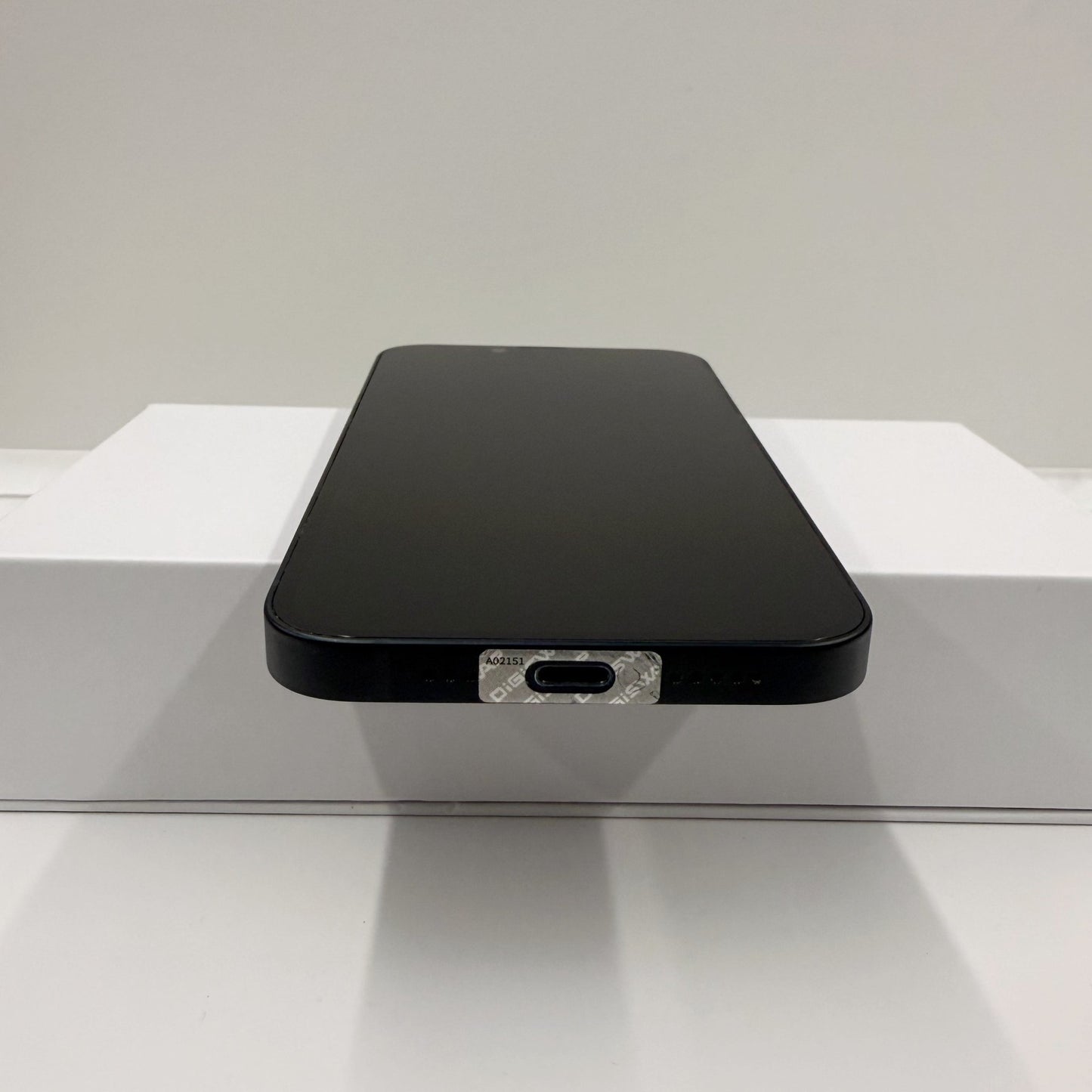 iPhone 14 256GB Midnight - trade.com.au