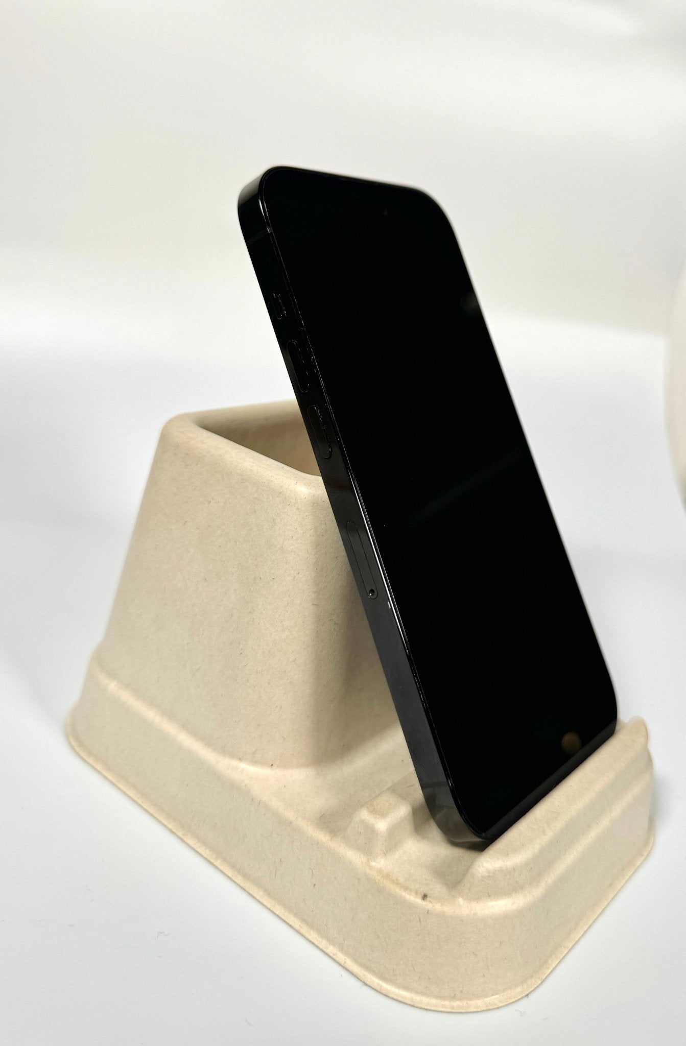 iPhone 14 Pro - trade.com.au