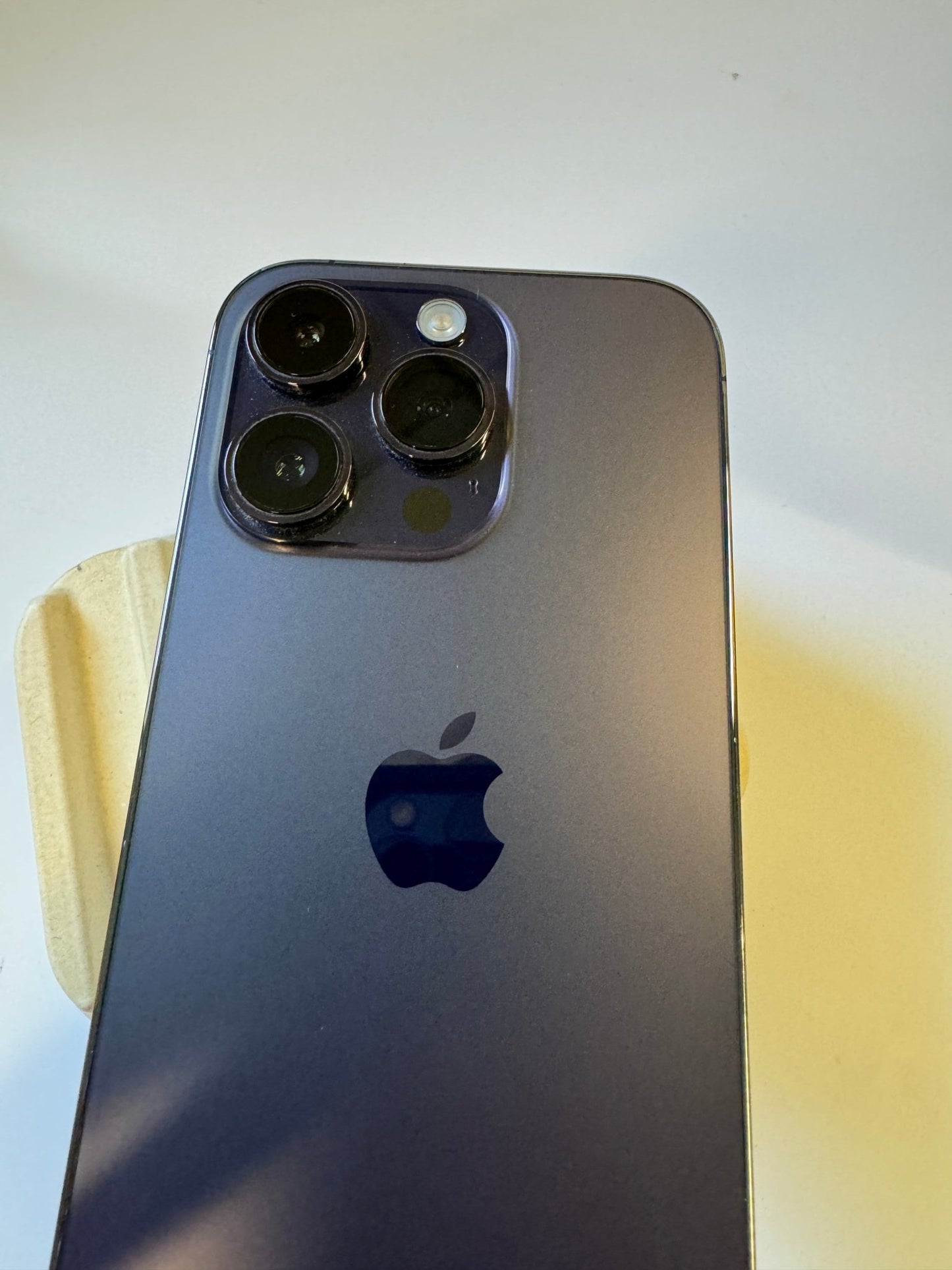 iPhone 14 Pro - trade.com.au