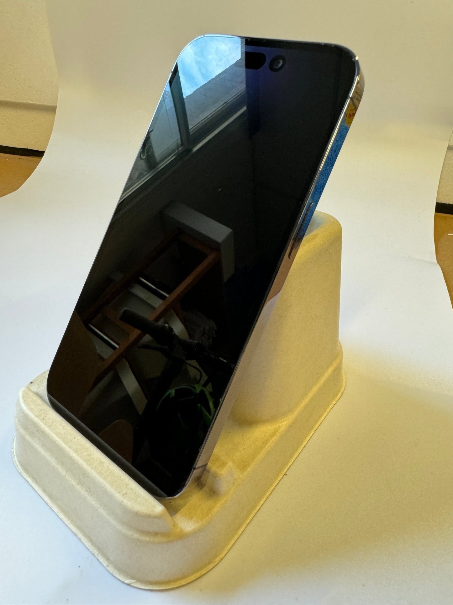 iPhone 14 Pro - trade.com.au