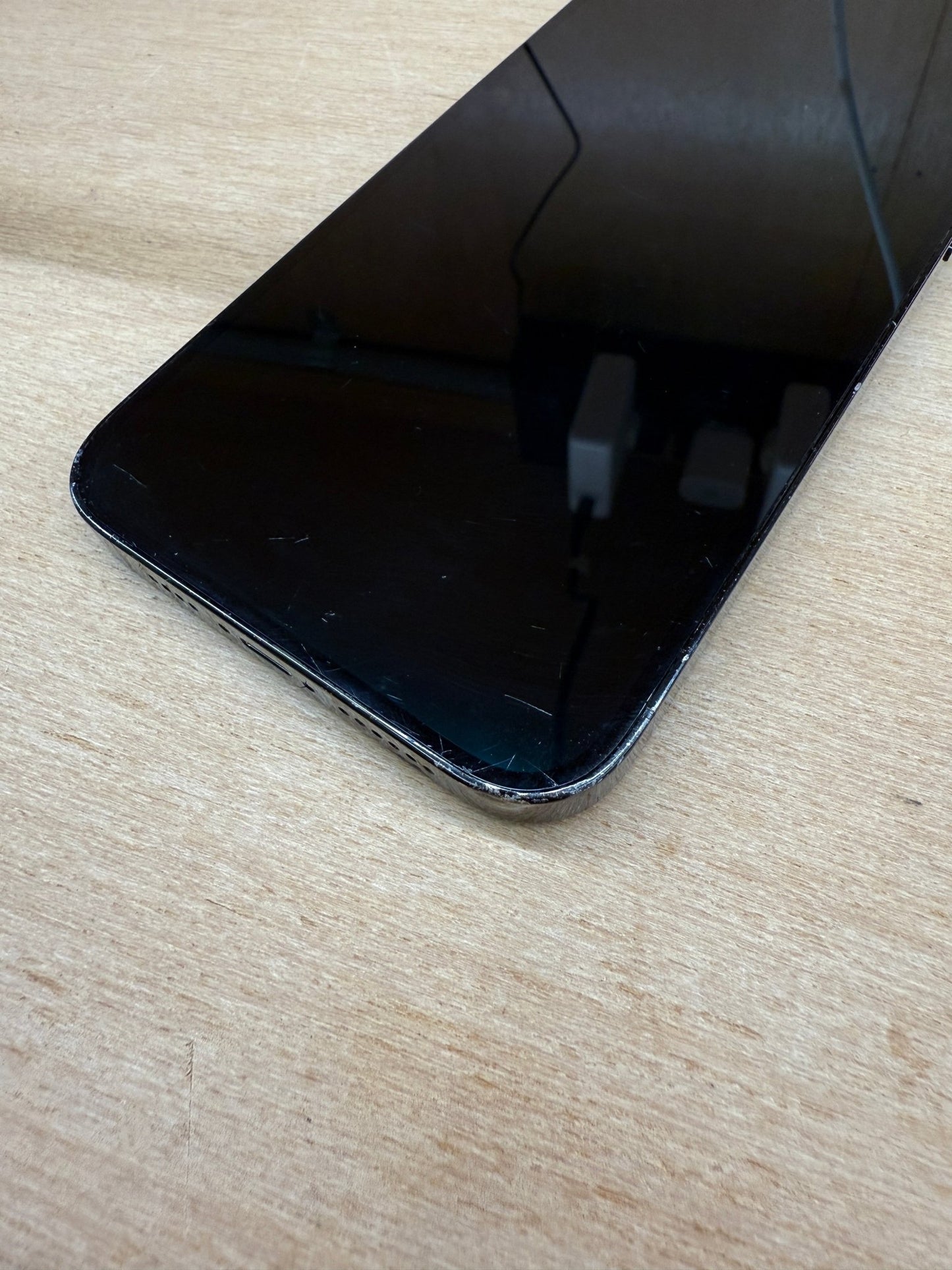 iPhone 14 Pro Max - trade.com.au