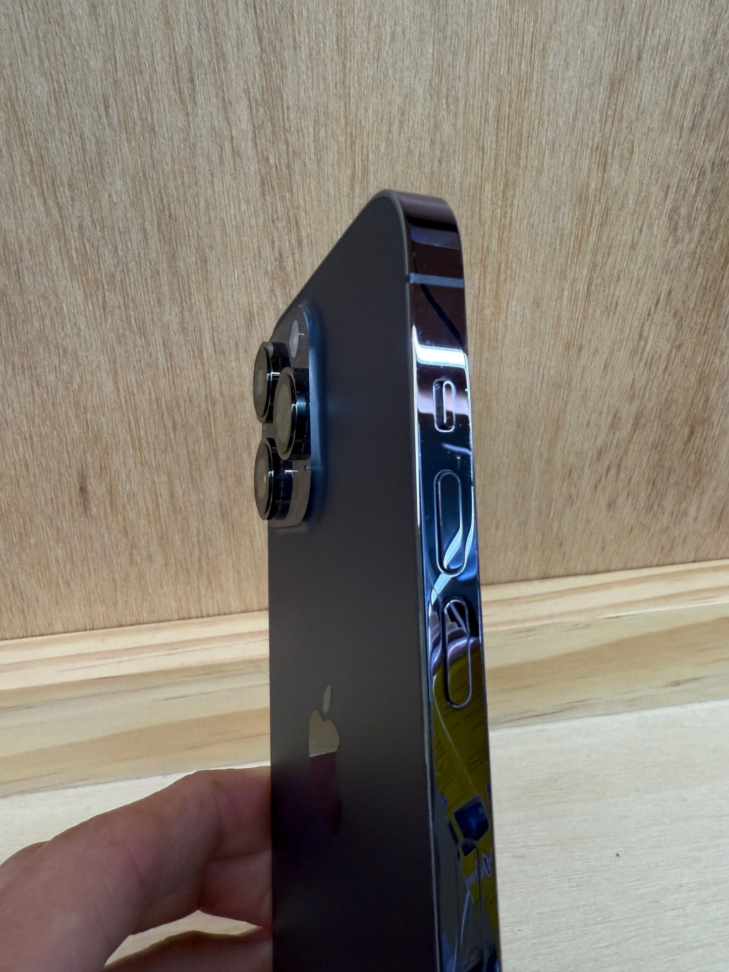iPhone 14 Pro Max - trade.com.au