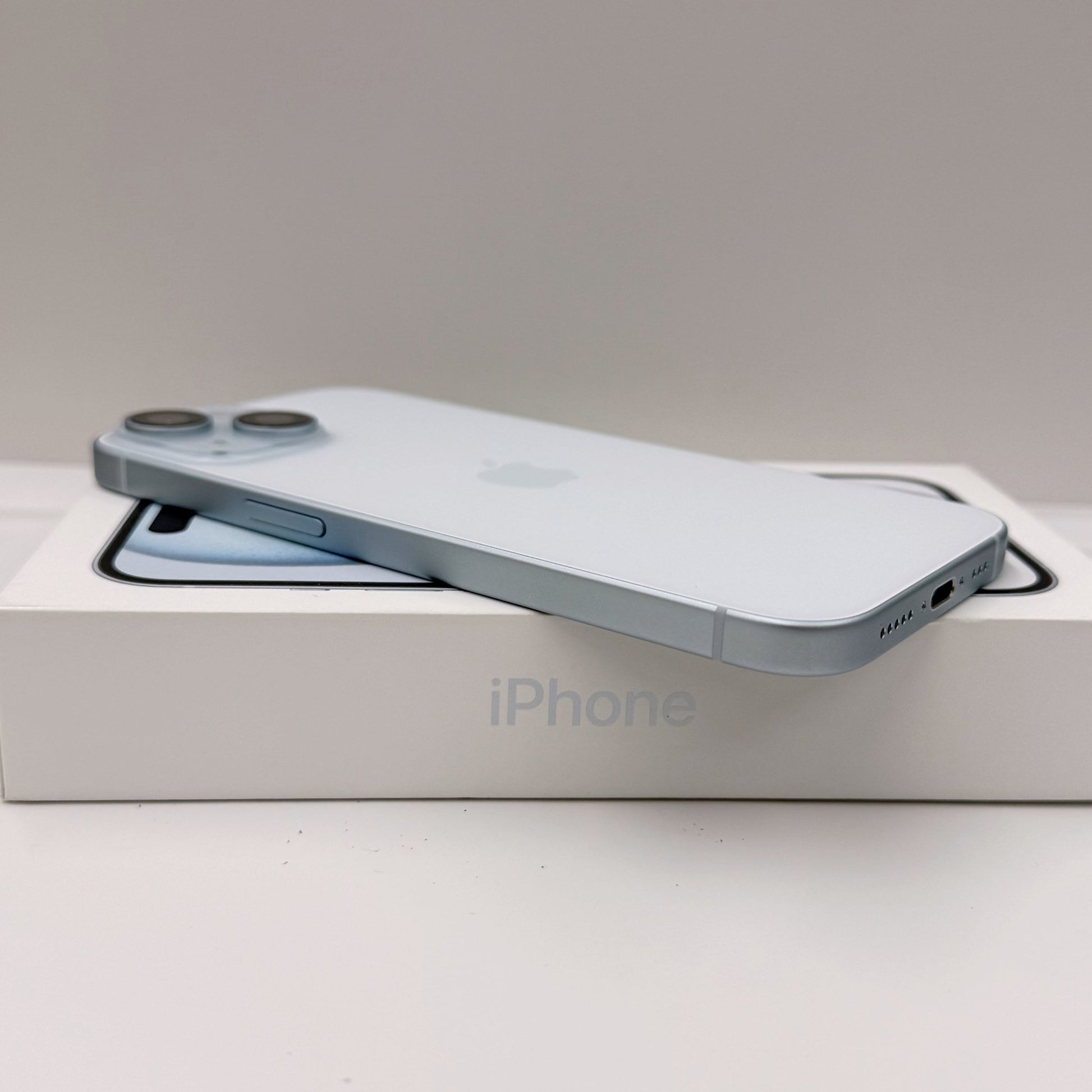 iPhone 15 128GB Blue - trade.com.au