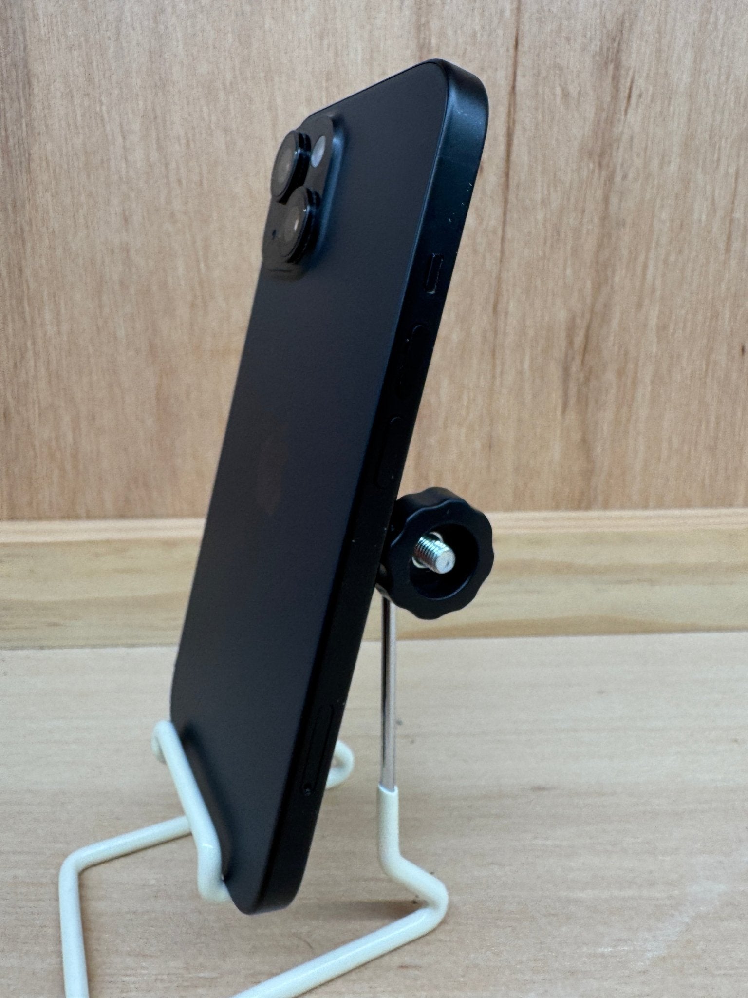 iPhone 15 - trade.com.au