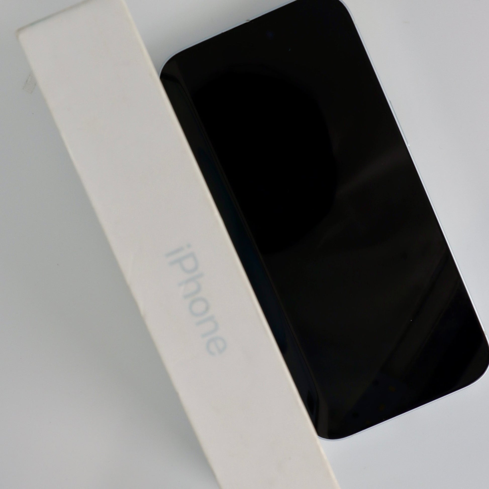 iPhone 15 - trade.com.au