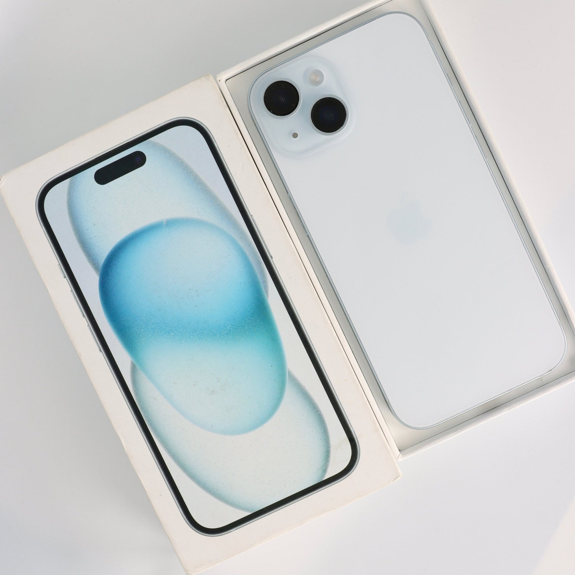 iPhone 15 - trade.com.au