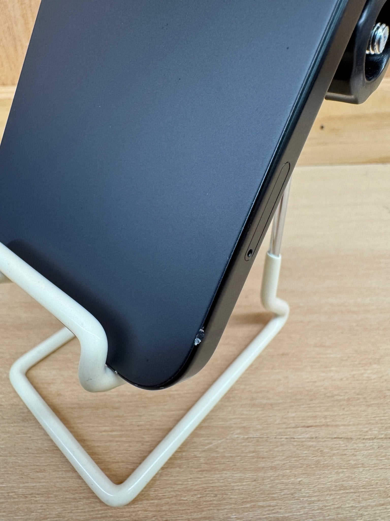 iPhone 15 - trade.com.au